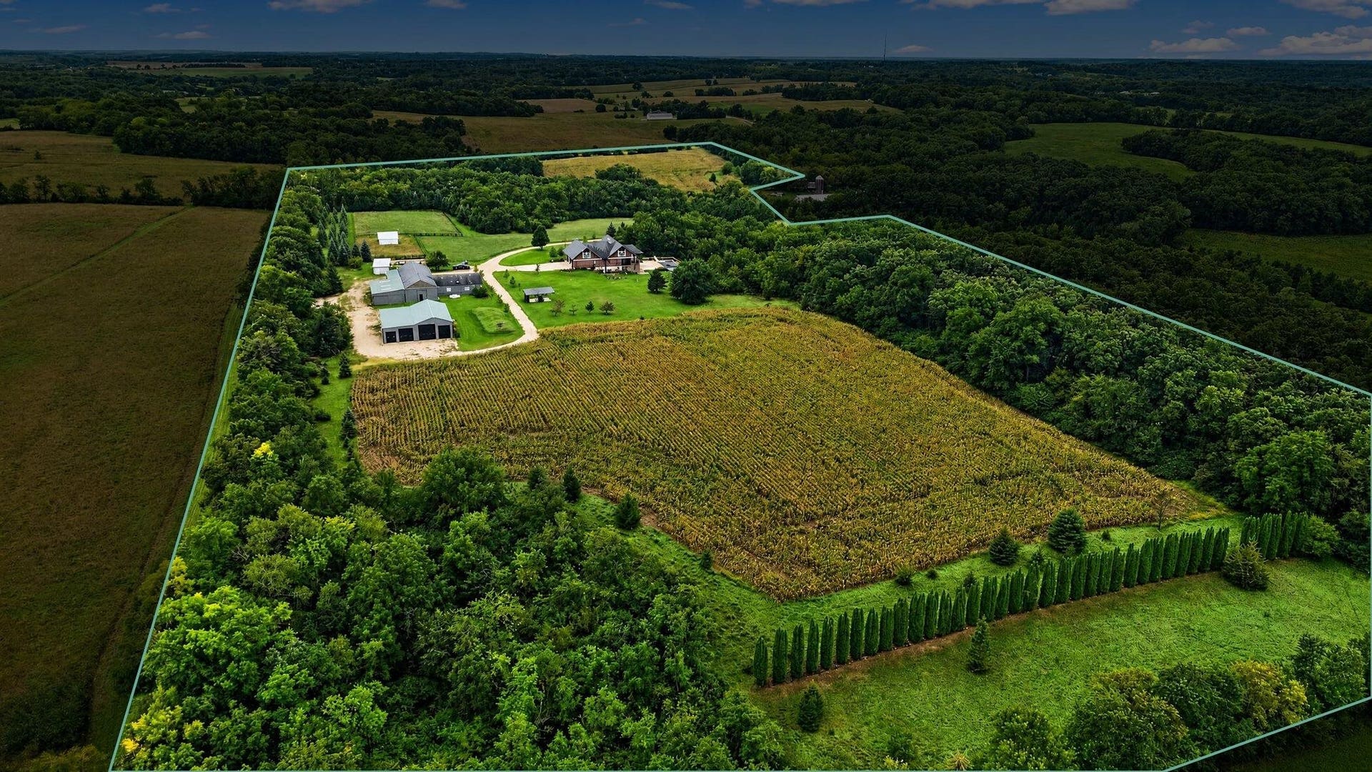 4025 S Bernstein Road, Spring Valley, WI 53576-9477
