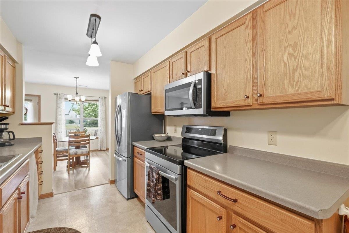 221 Larkspur Court, Sun Prairie, WI 53590