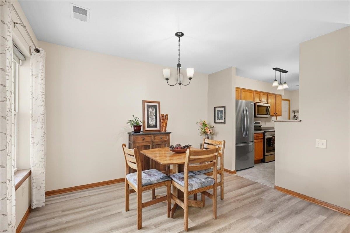 221 Larkspur Court, Sun Prairie, WI 53590
