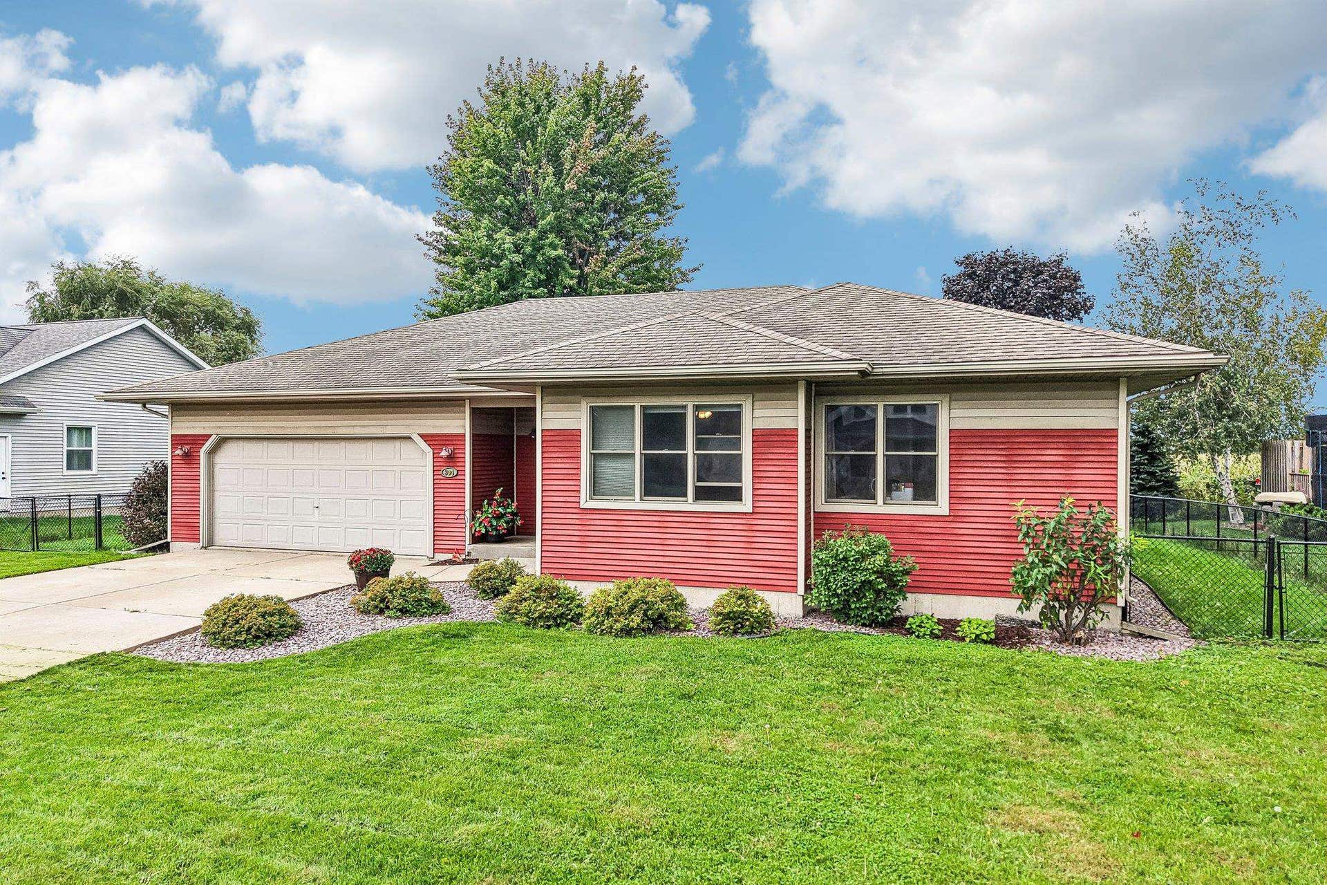 304 4th Street, Brooklyn, WI 53521