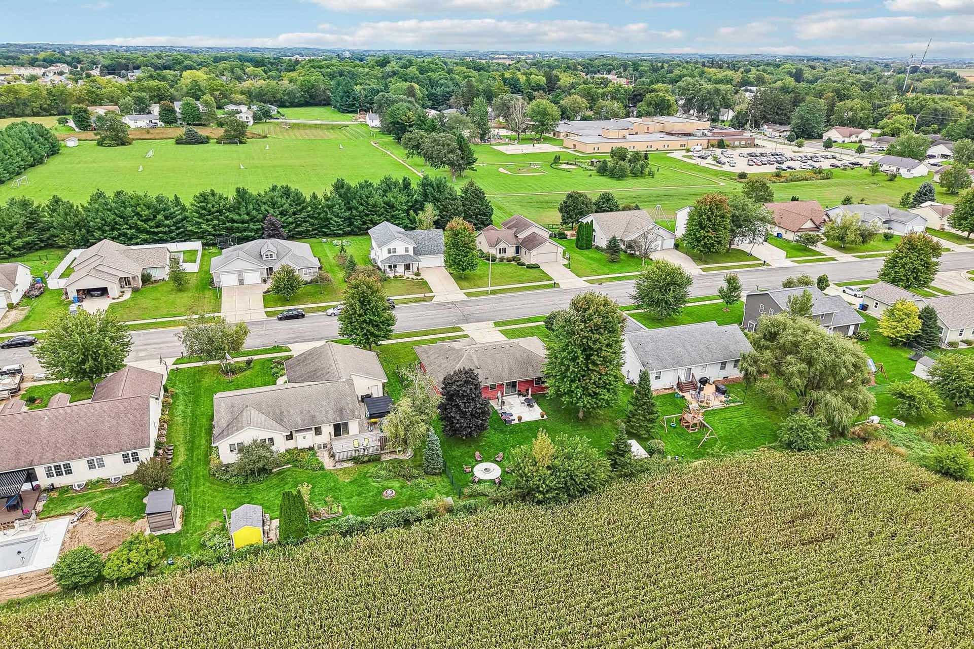 304 4th Street, Brooklyn, WI 53521
