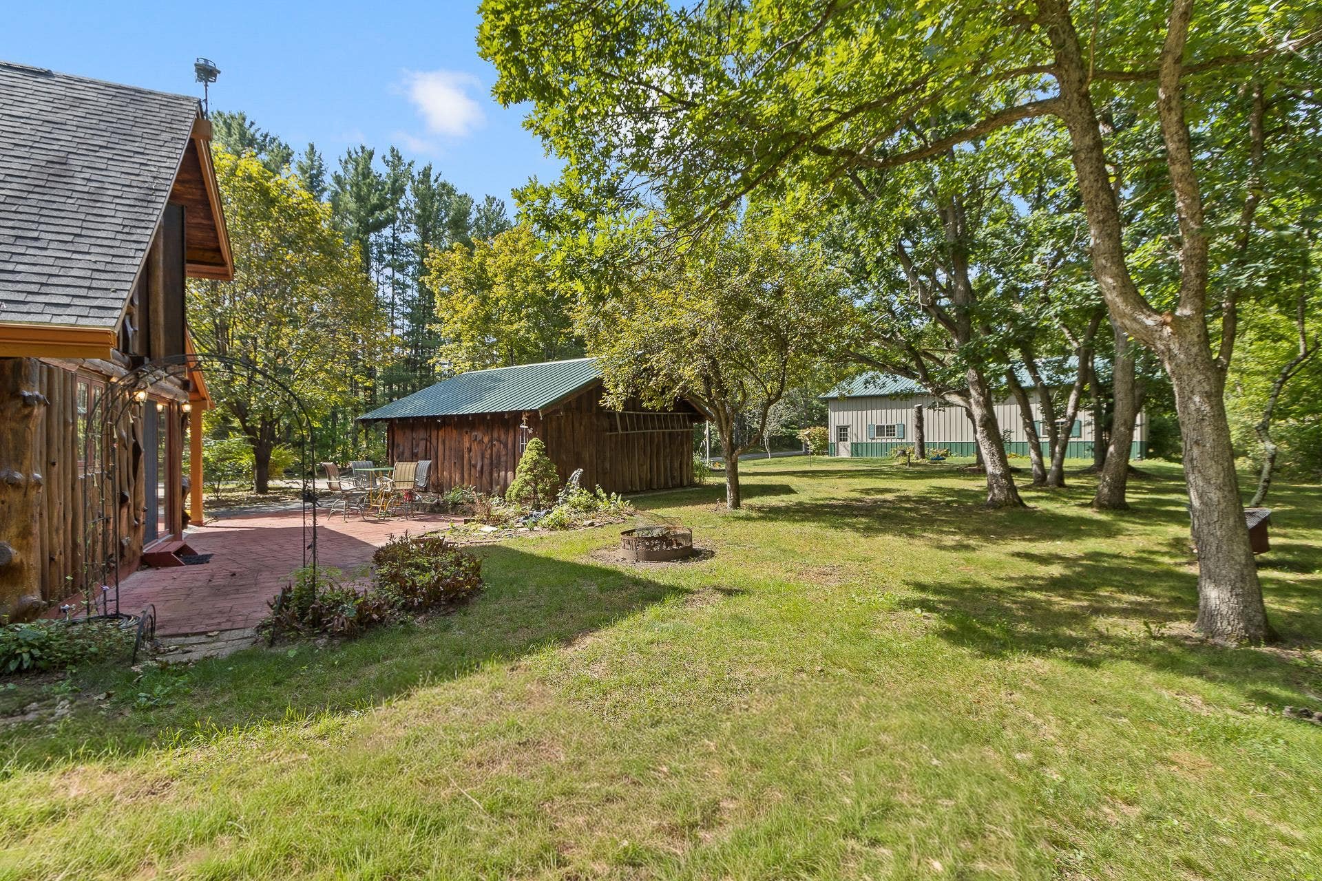 N8988 Deerborn Avenue, Springfield, WI 53964