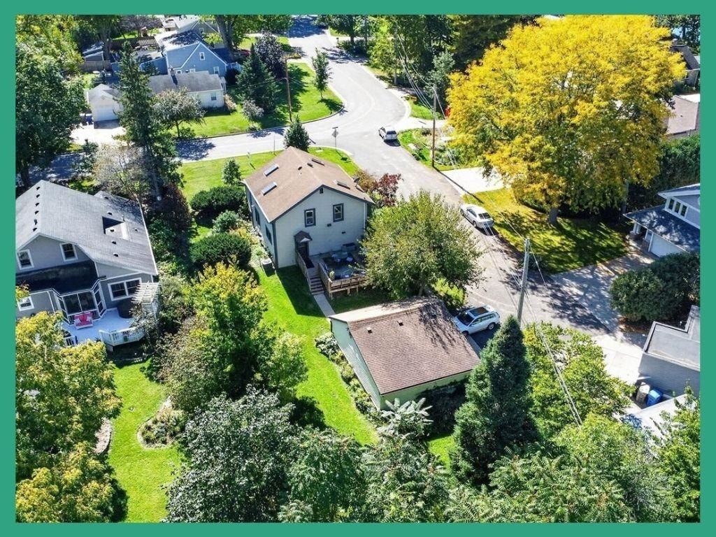 4209 Winnequah Road, Monona, WI 53716