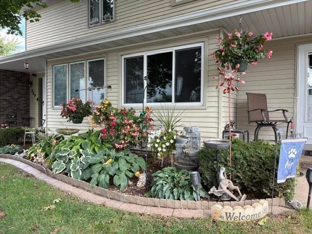 861 Henry Street, Waunakee, WI 53597