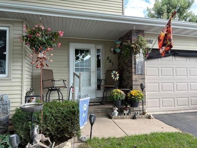 861 Henry Street, Waunakee, WI 53597