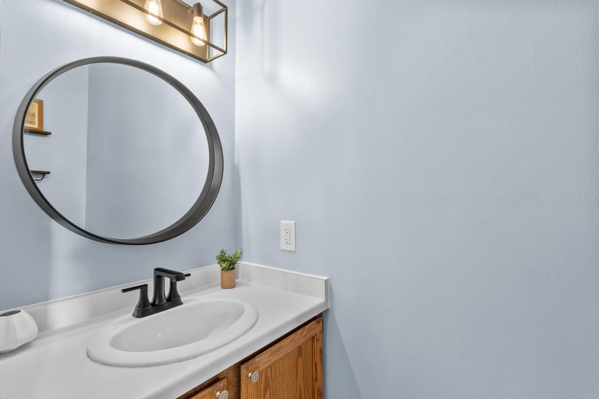2 Salina Court, Madison, WI 53719