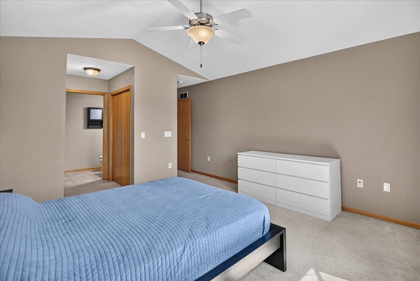 118 Elliott Lane, Oregon, WI 53575