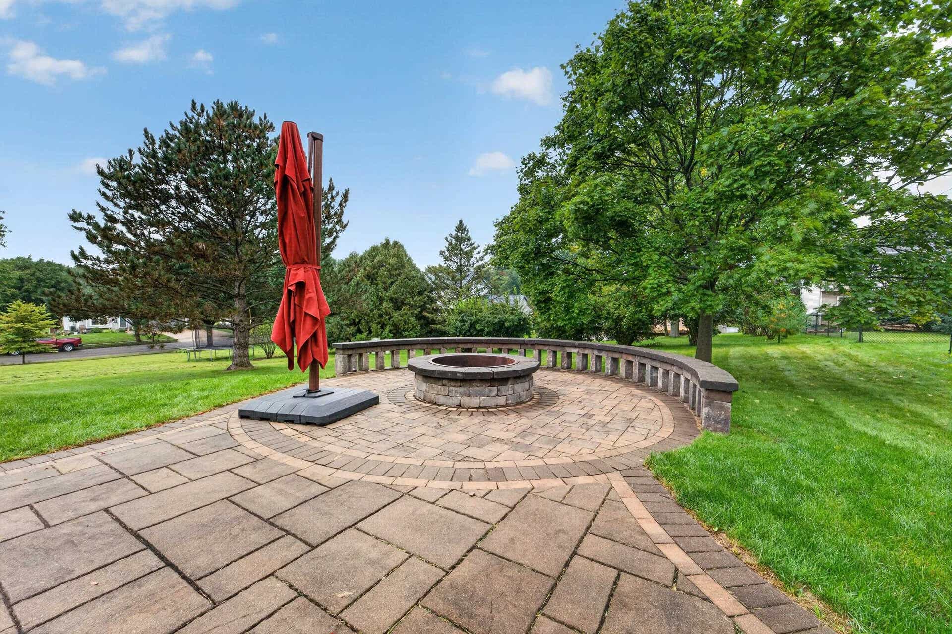 105 Terrace Court, Mount Horeb, WI 53572