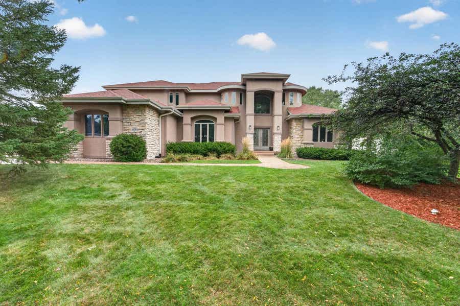 Property photo for 9526 Blue Heron Drive, Madison, WI