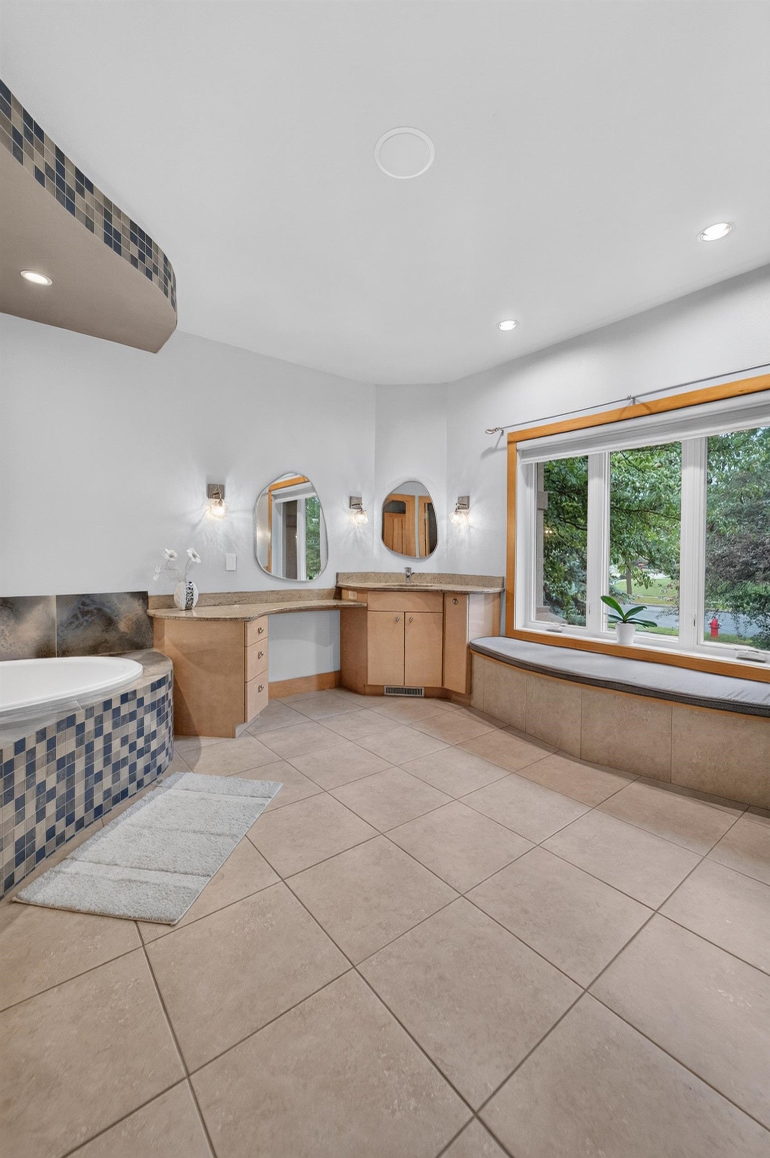 9526 Blue Heron Drive, Madison, WI 53562
