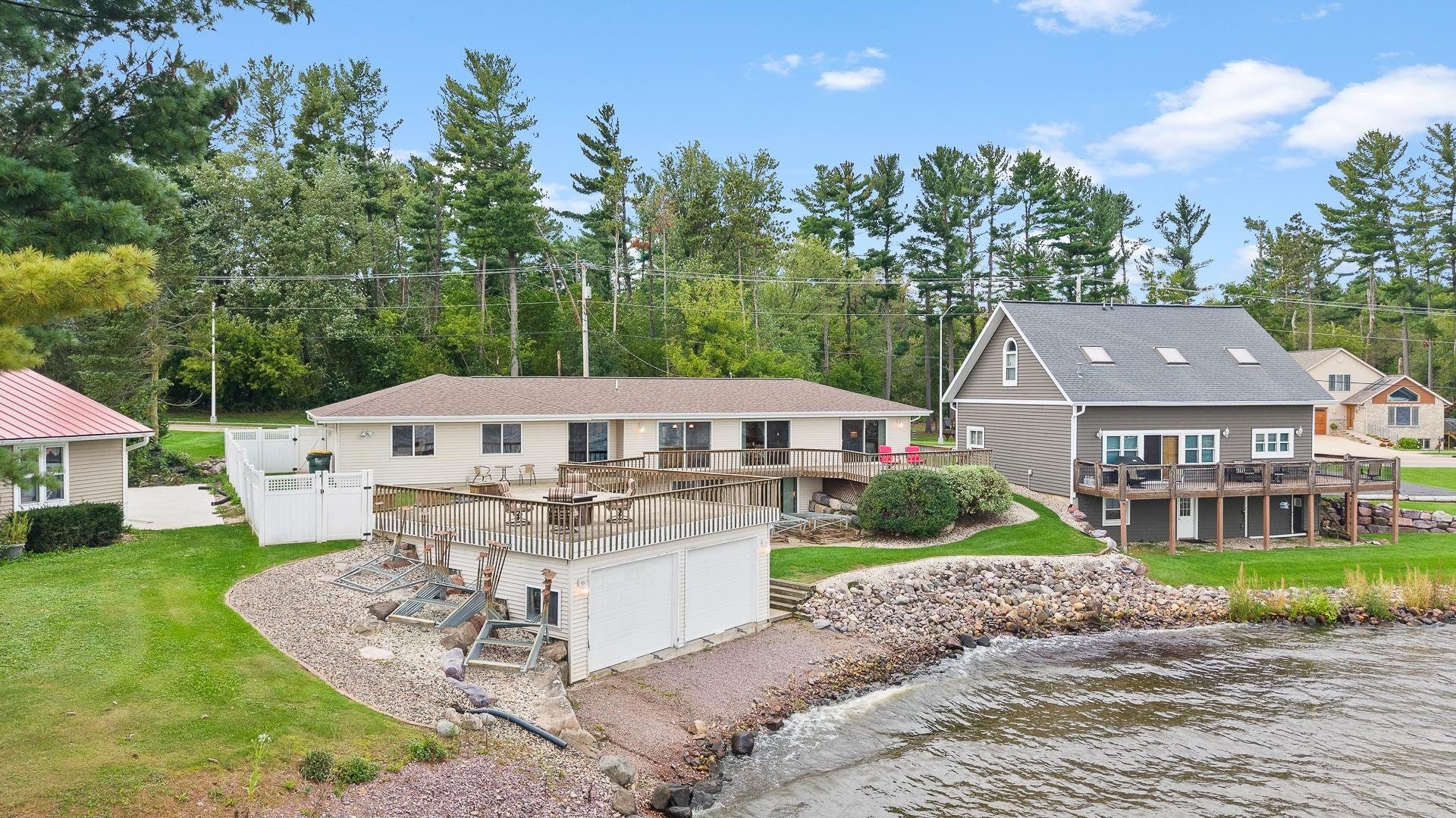 421 River Street, Merrimac, WI 53561
