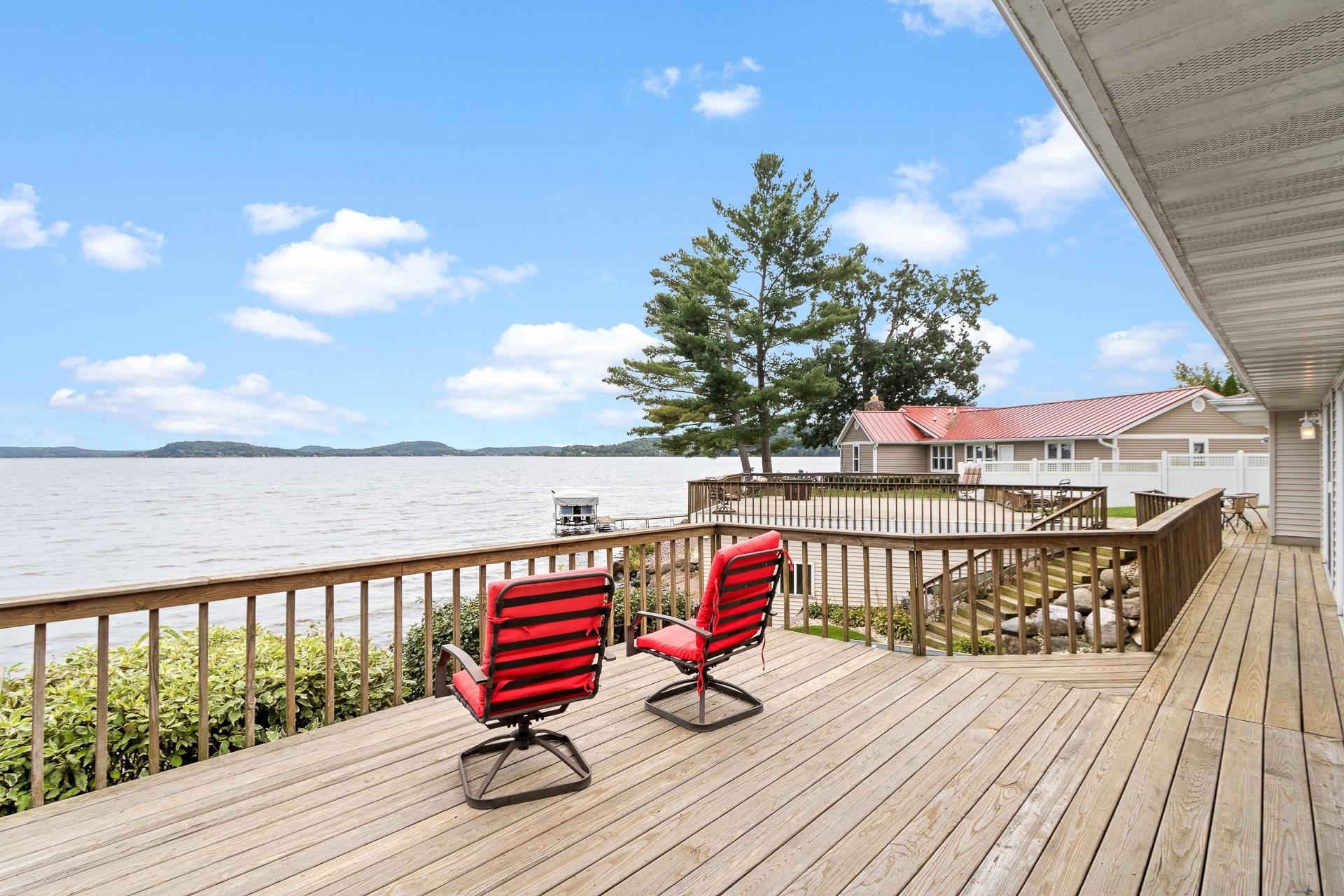 421 River Street, Merrimac, WI 53561