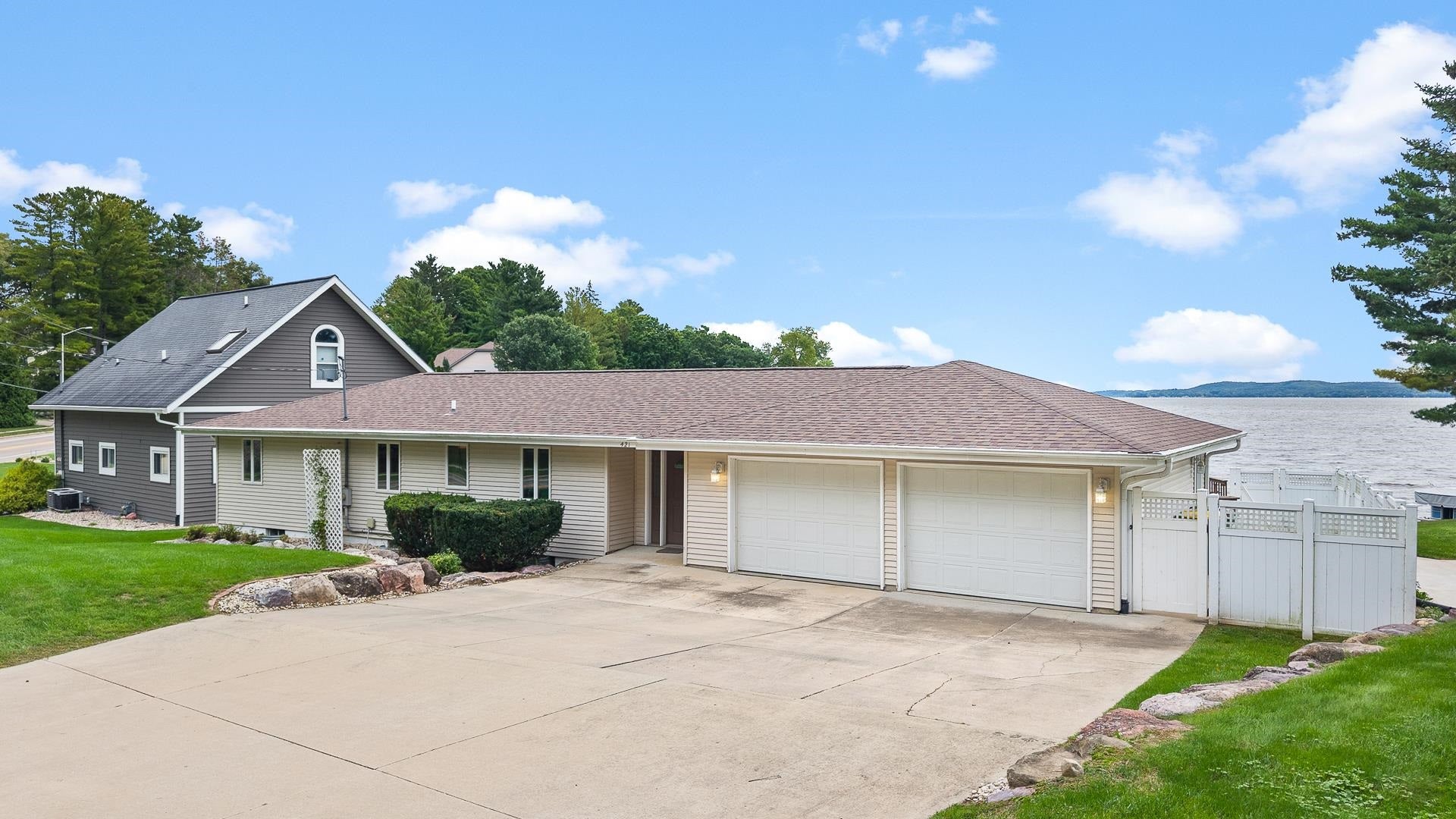 421 River Street, Merrimac, WI 53561