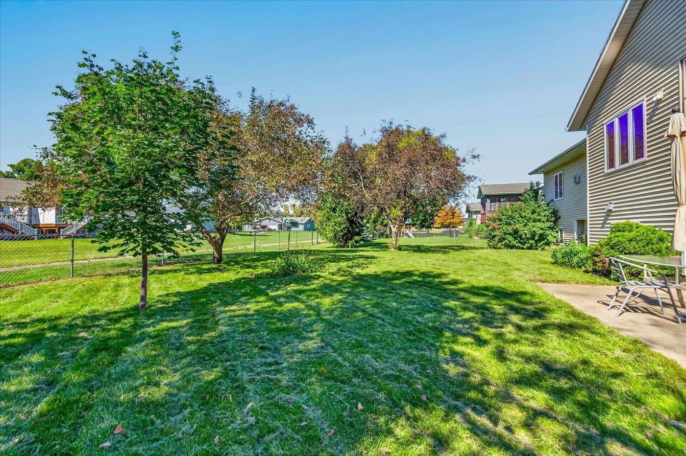 875 Merri Hill Drive, Oregon, WI 53575
