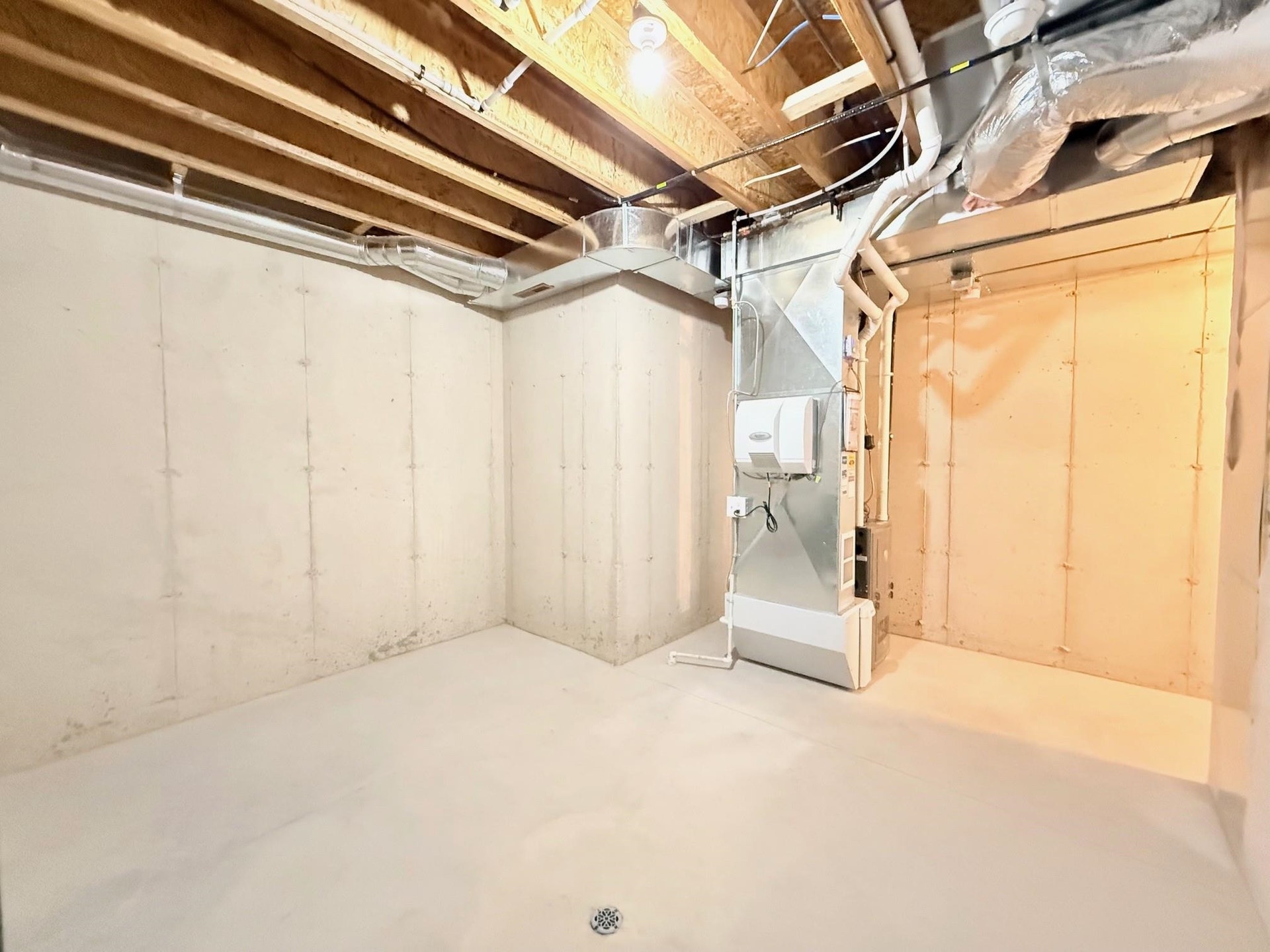 Unit 21 Timberlane Circle, Deforest, WI 53532