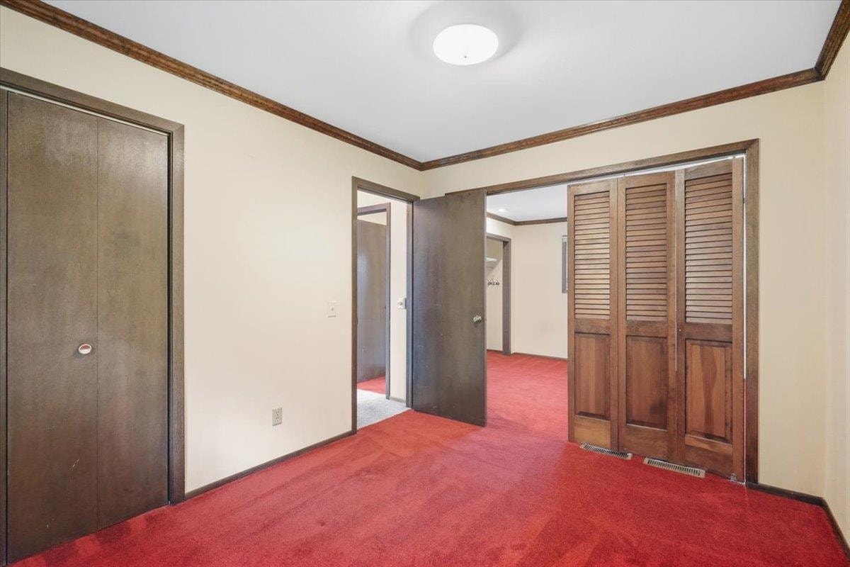 2621 Mission Circle, Madison, WI 53713