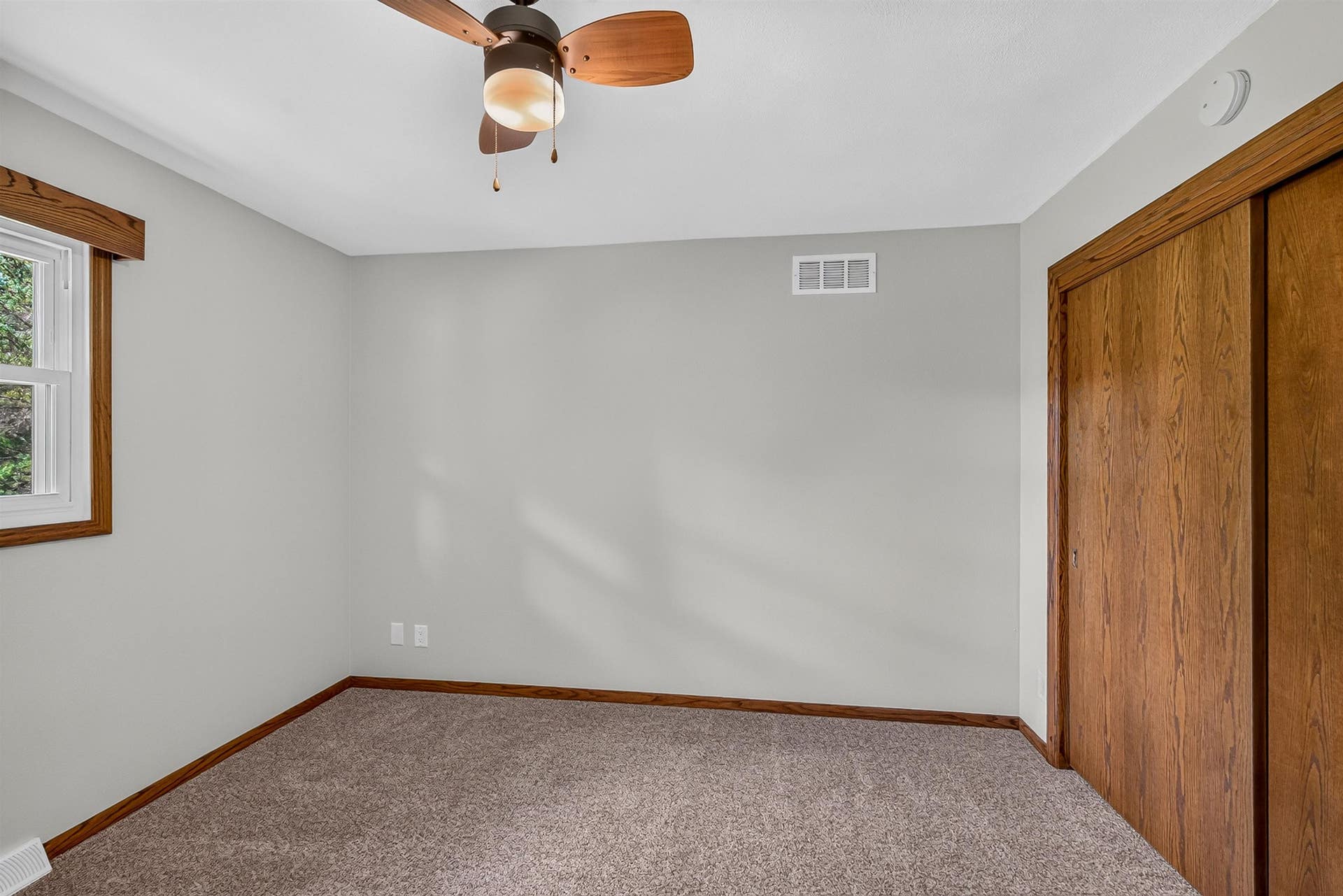 6229 Harvest Lane, Burke, WI 53532