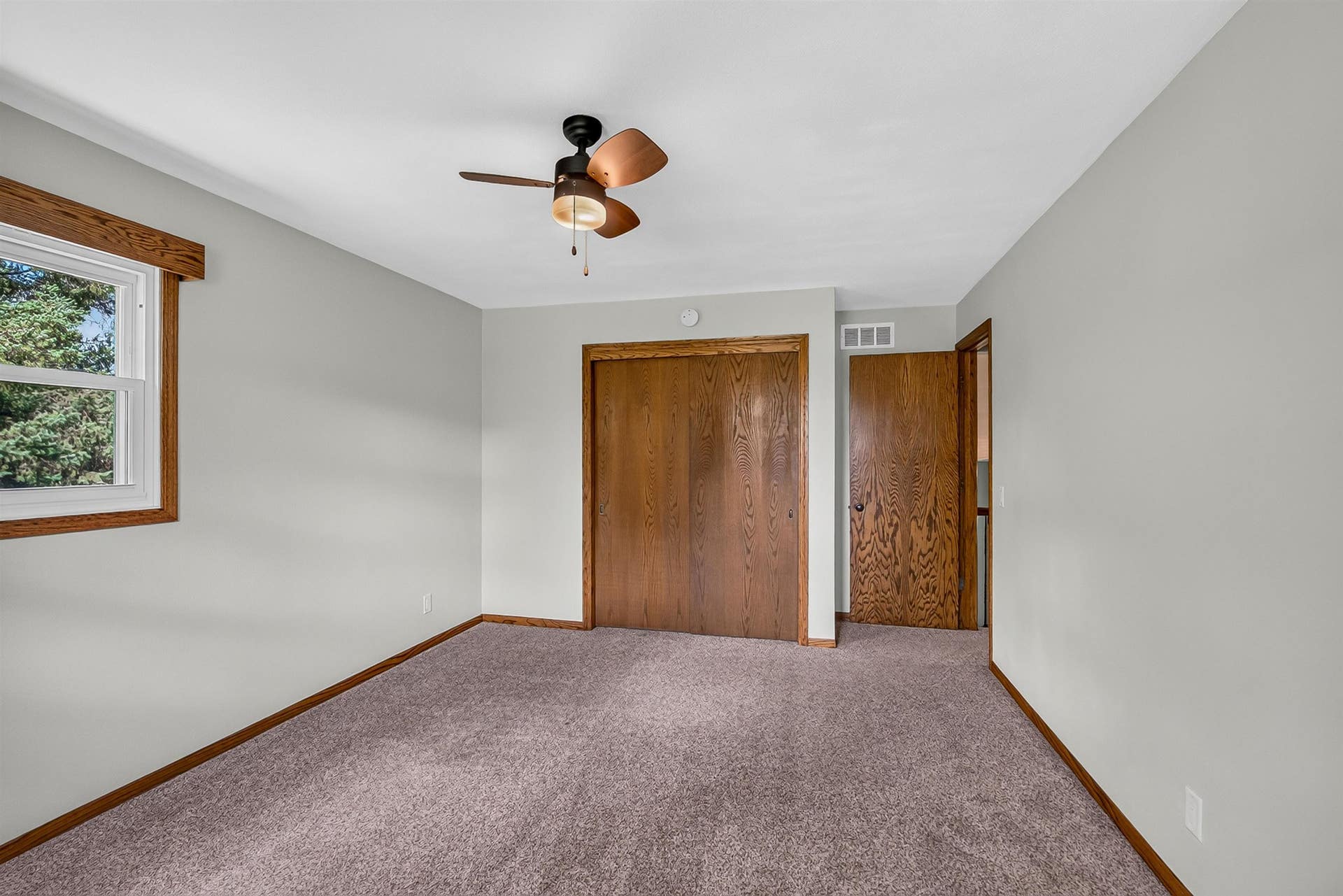 6229 Harvest Lane, Burke, WI 53532