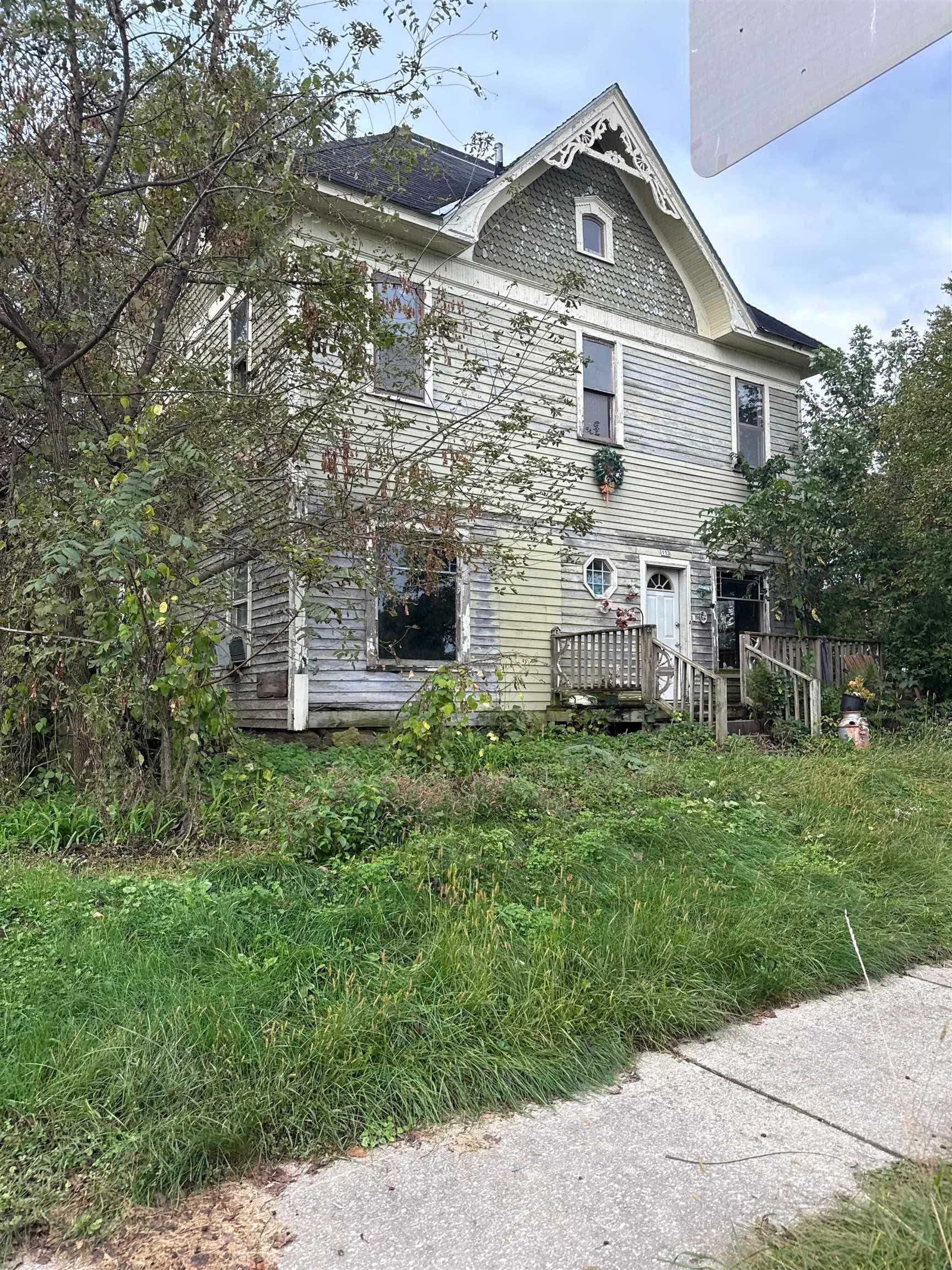 113 Main Street, Gays Mills, WI 54631