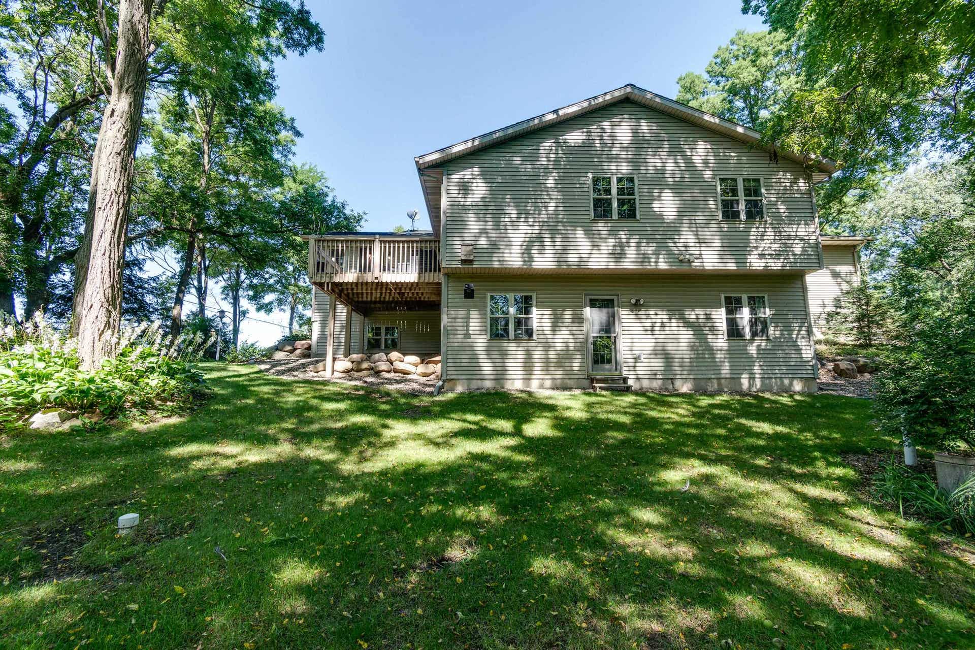 2001 Timber Lake Road, Oregon, WI 53575