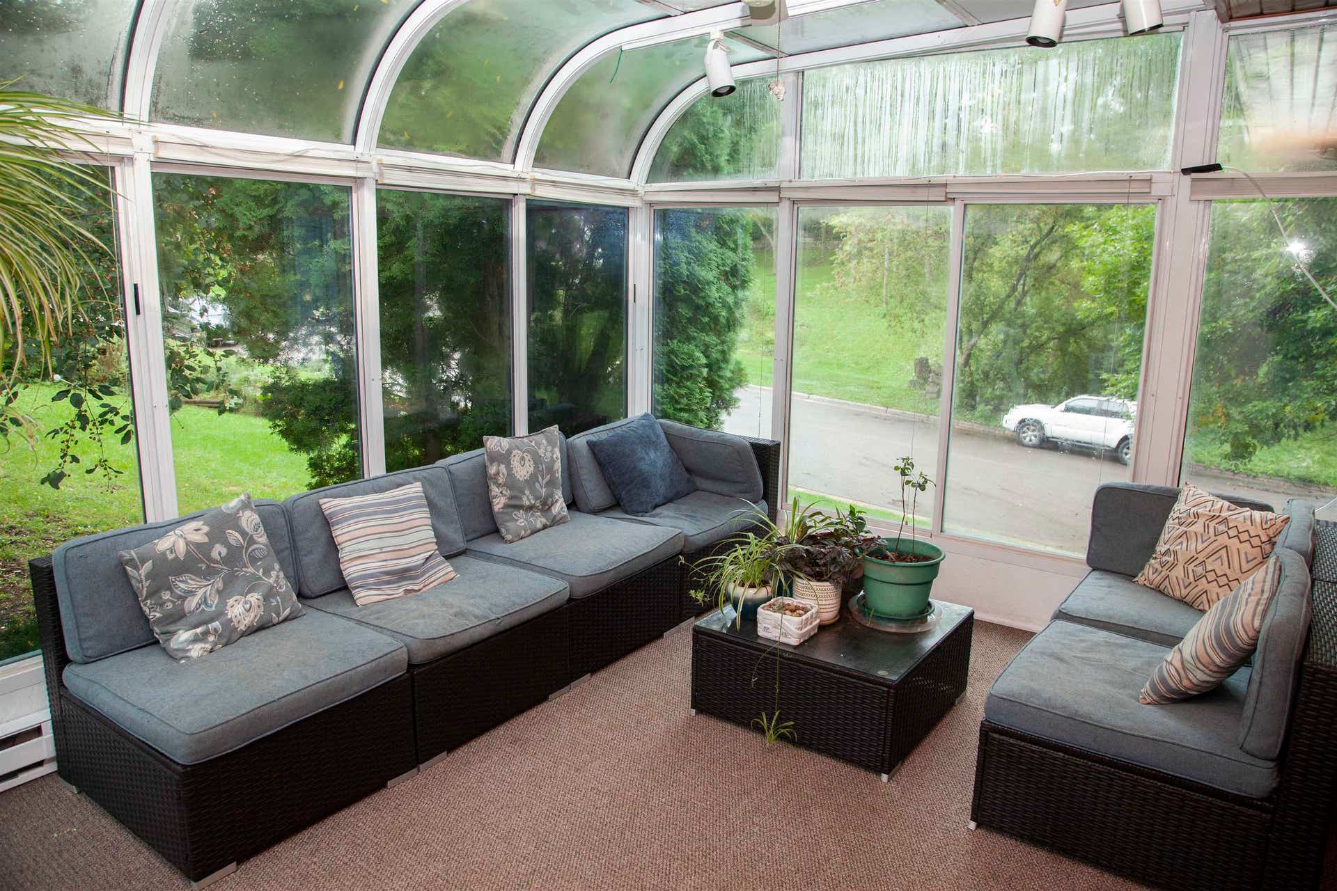 400 Oak Valley Road, Mount Horeb, WI 53572