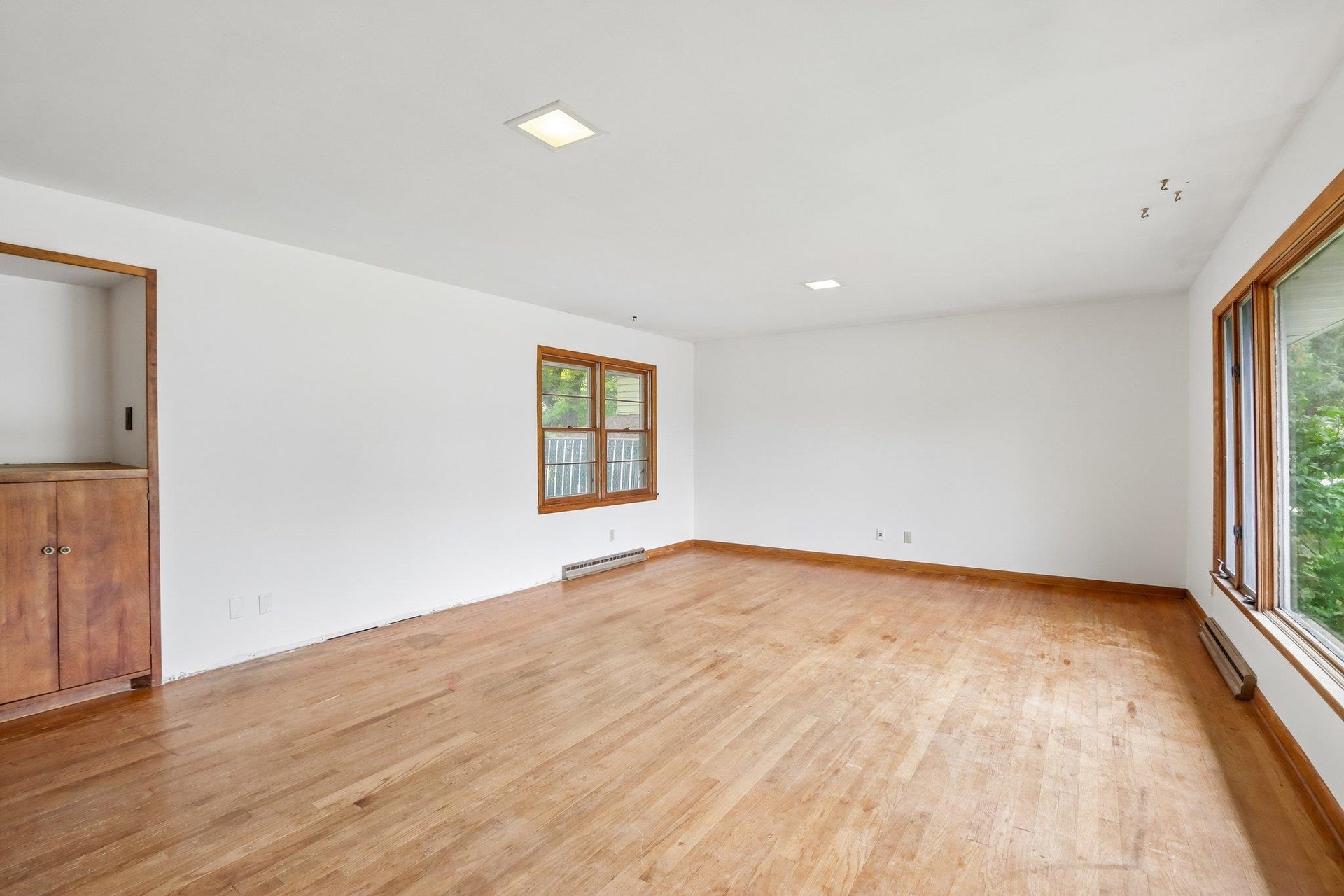 4405 Mineral Point Road, Madison, WI 53705