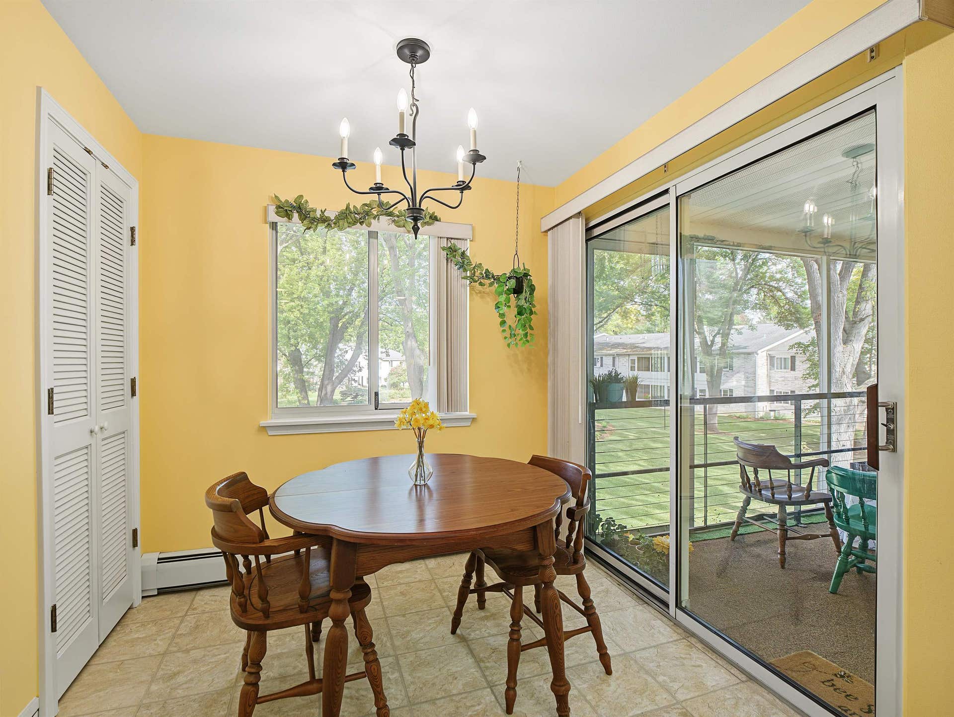 1502 Wheeler Road, #F, Madison, WI 53704