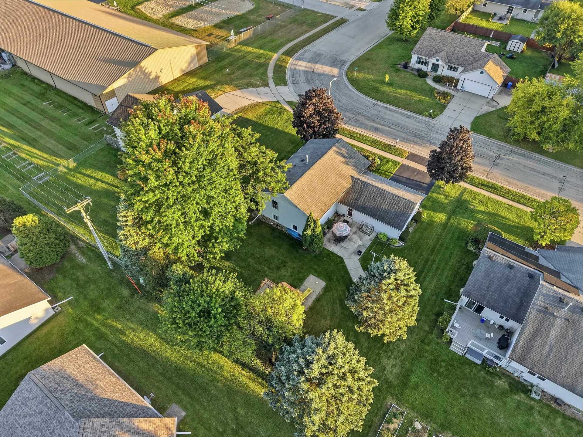 115 Belle Avenue, Belleville, WI 53508