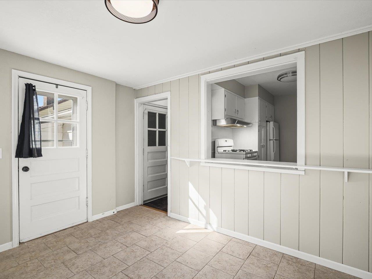 1502 Portland Avenue, Beloit, WI 53511