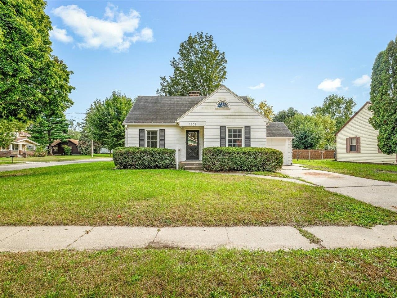 1502 Portland Avenue, Beloit, WI 53511