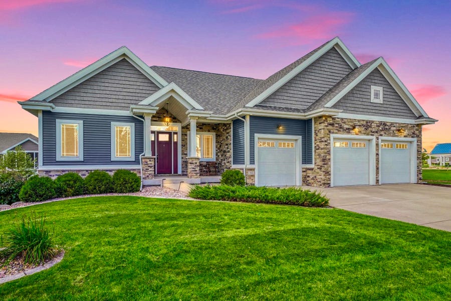 Property photo for 811 Lynn Street, Waunakee, WI