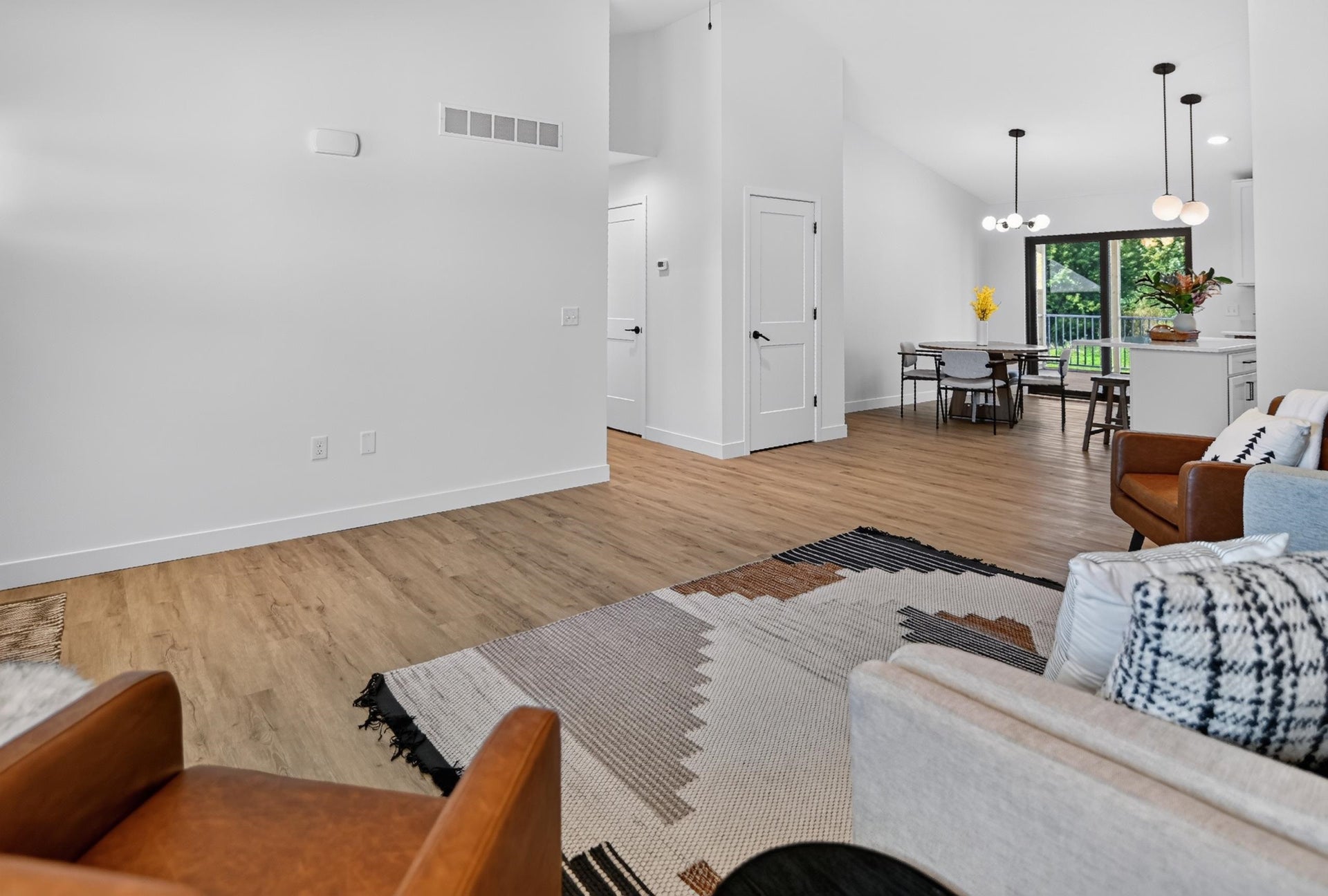 968 Bell Circle, Arlington, WI 53911