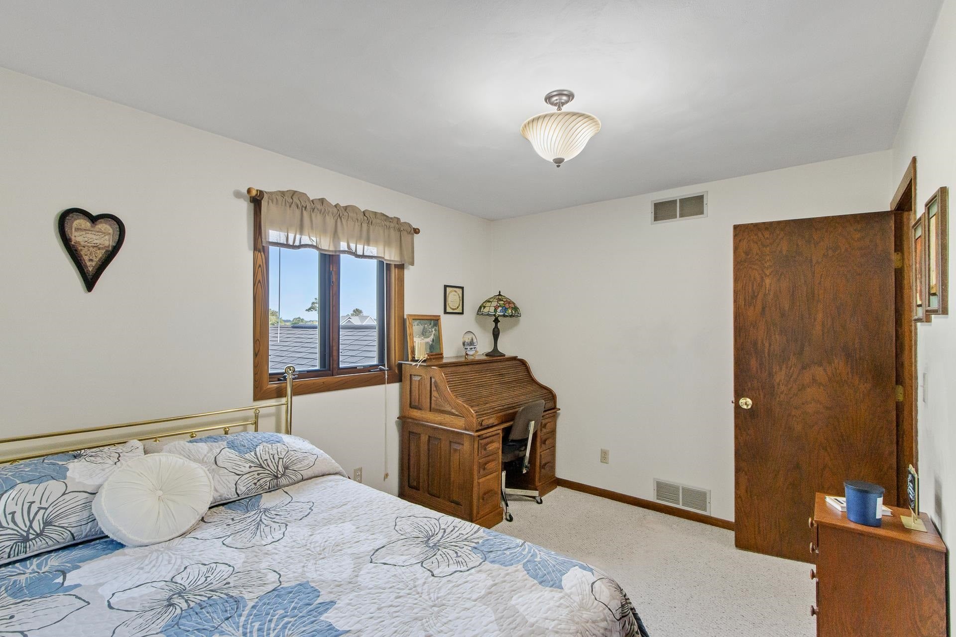 N9401 Hughes Road, Exeter, WI 53508-9675