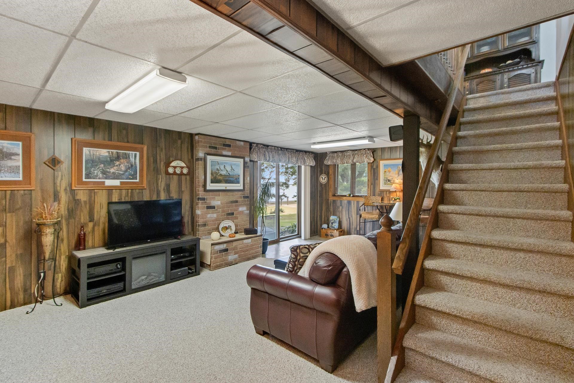 N9401 Hughes Road, Exeter, WI 53508-9675