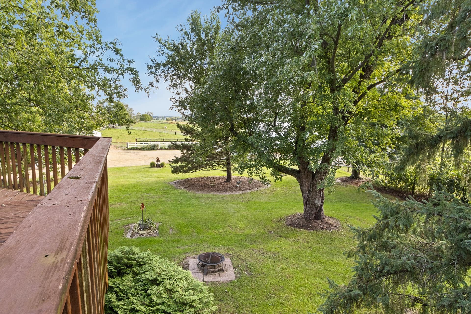 N9401 Hughes Road, Exeter, WI 53508-9675
