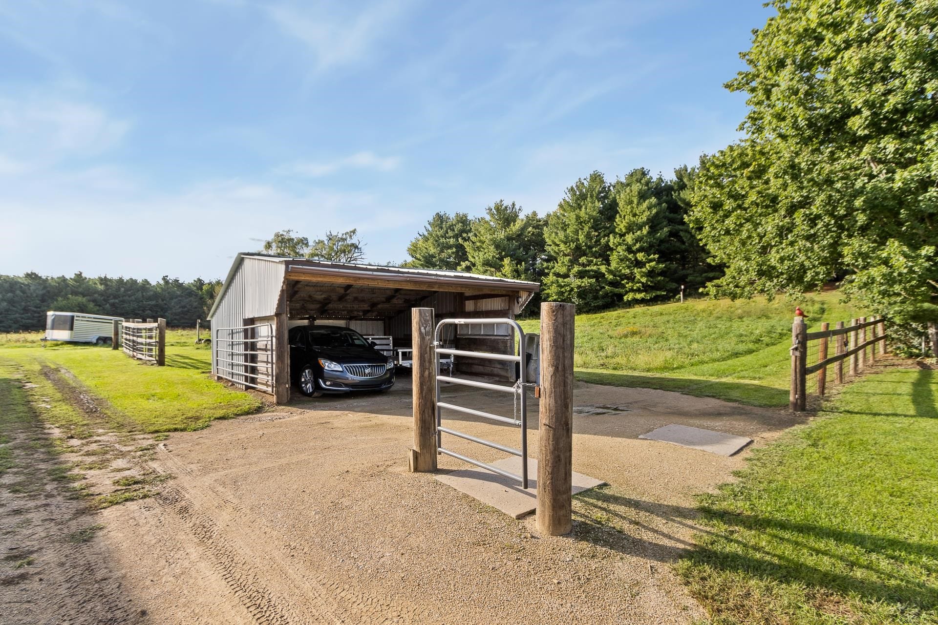 N9401 Hughes Road, Exeter, WI 53508-9675