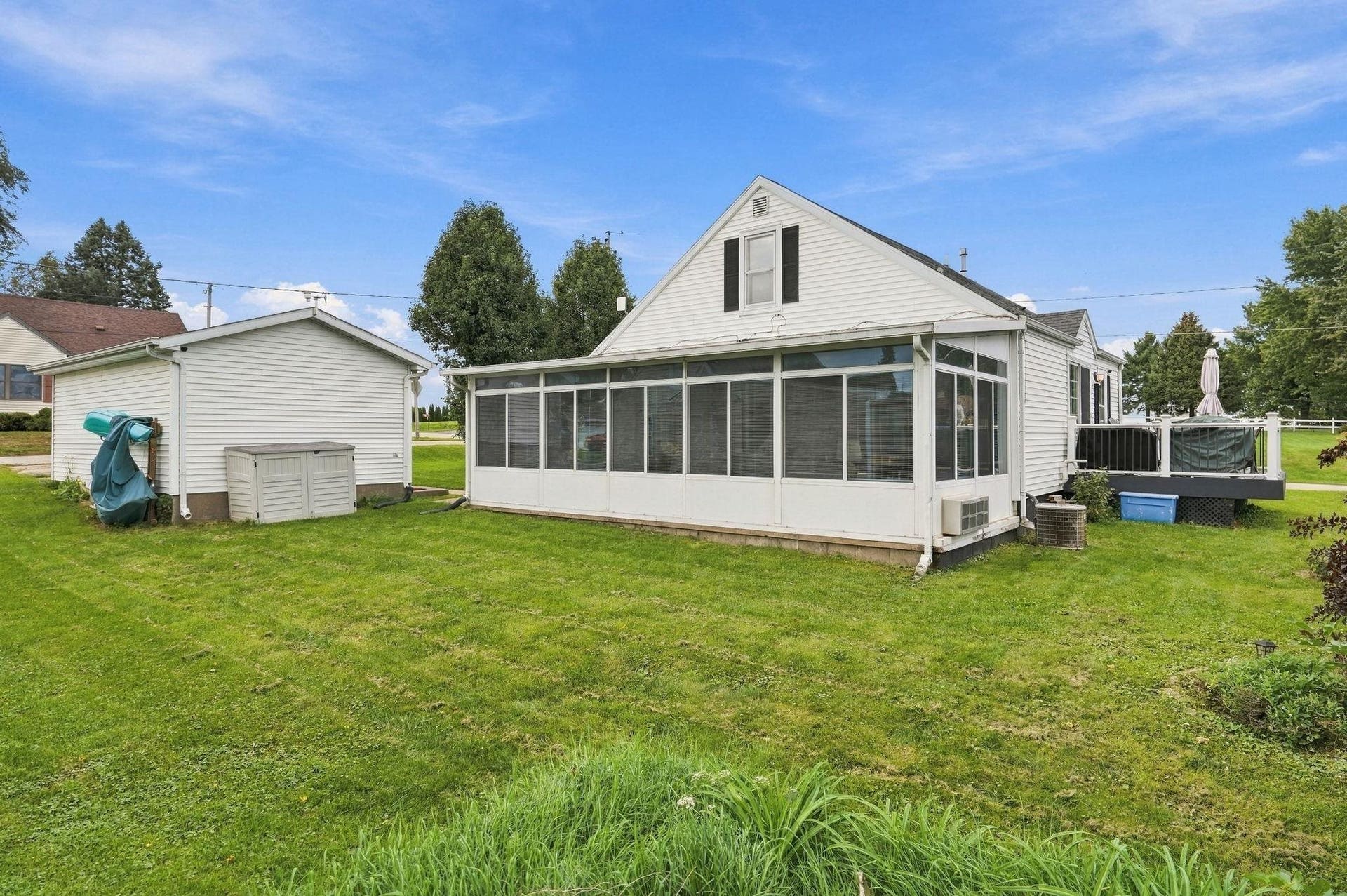 3829 Dry Hollow Road, Jamestown, WI 53807