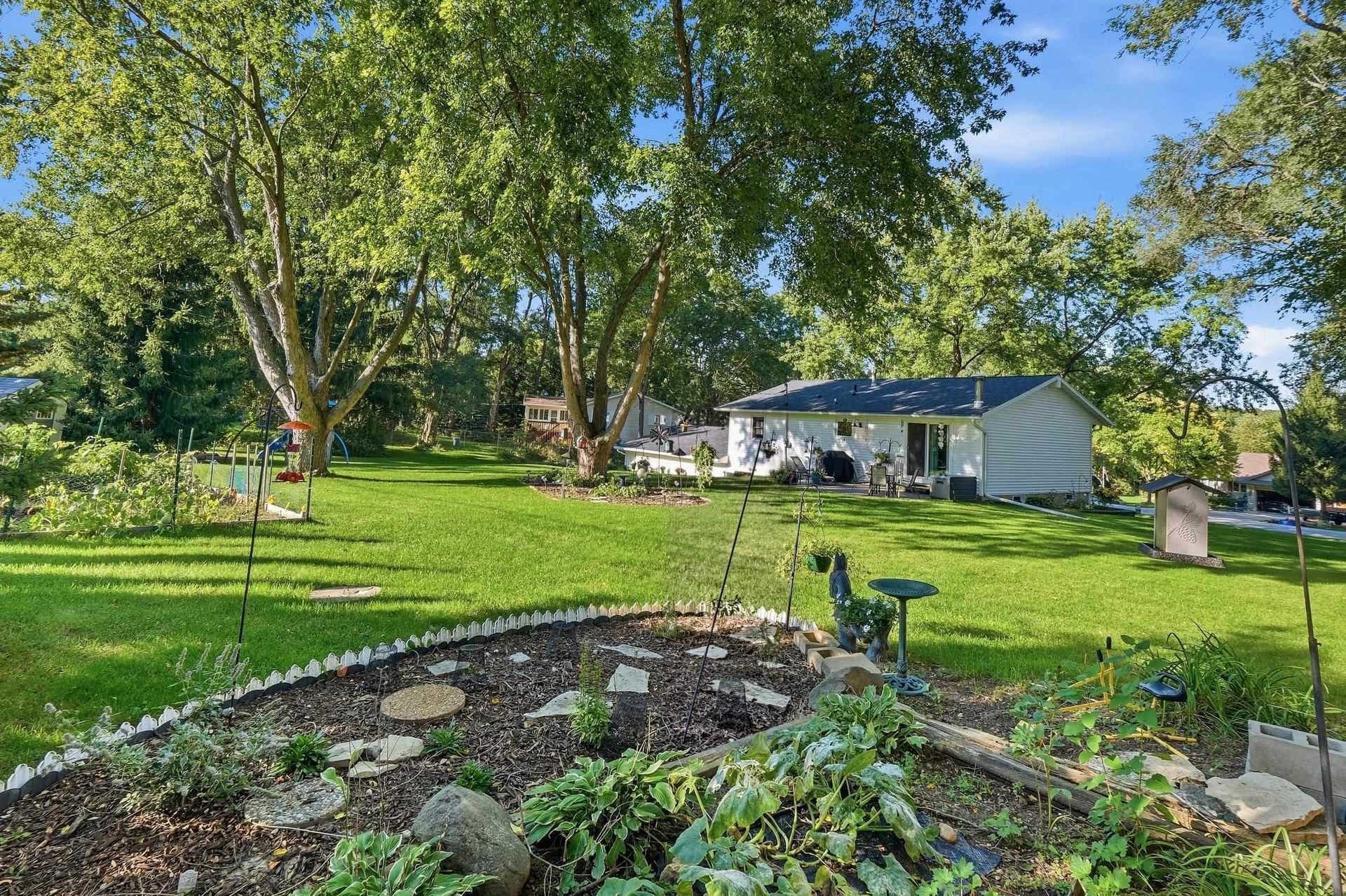 2307 White Oak Trail, Dunn, WI 53575