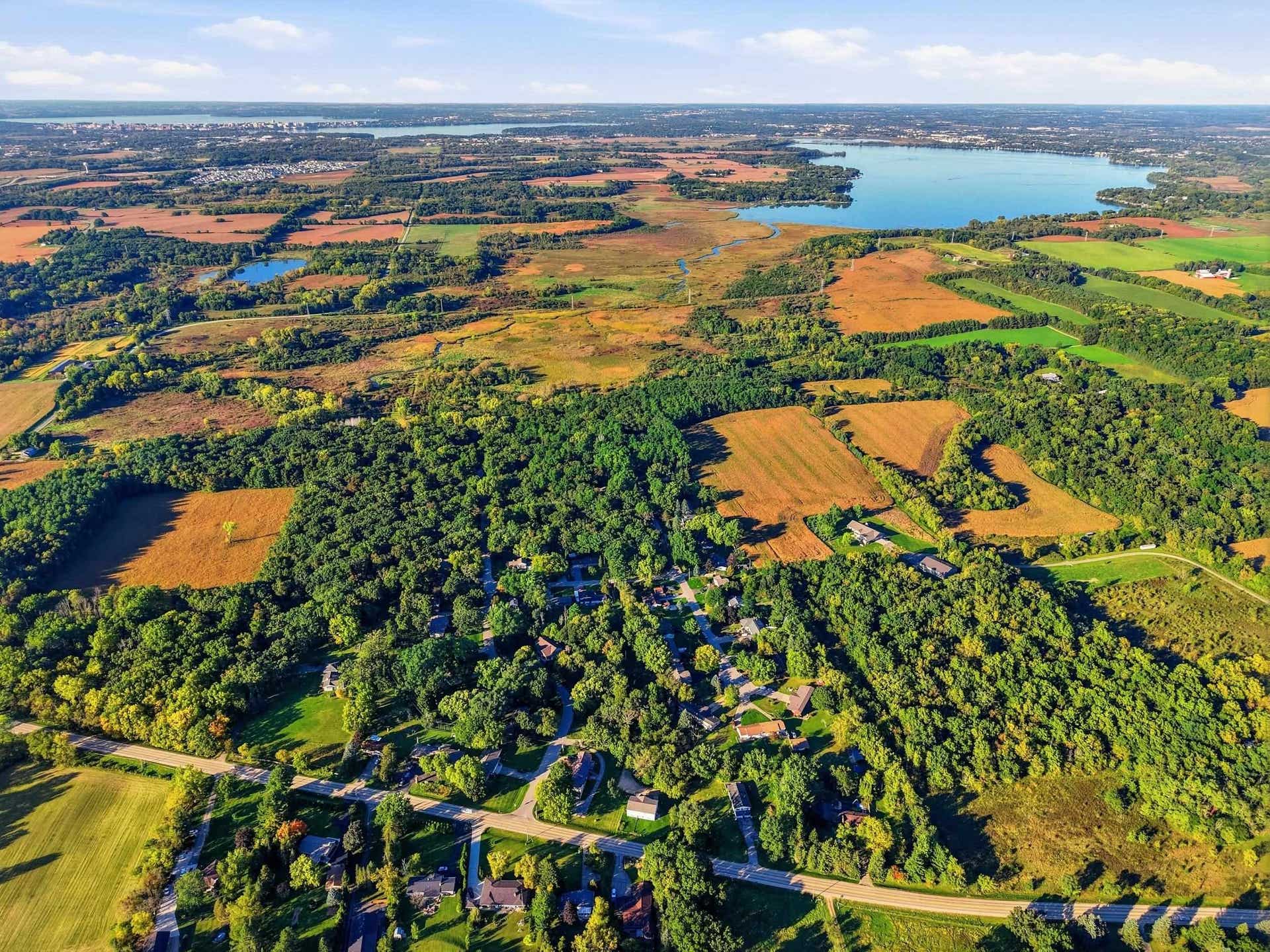 2307 White Oak Trail, Dunn, WI 53575