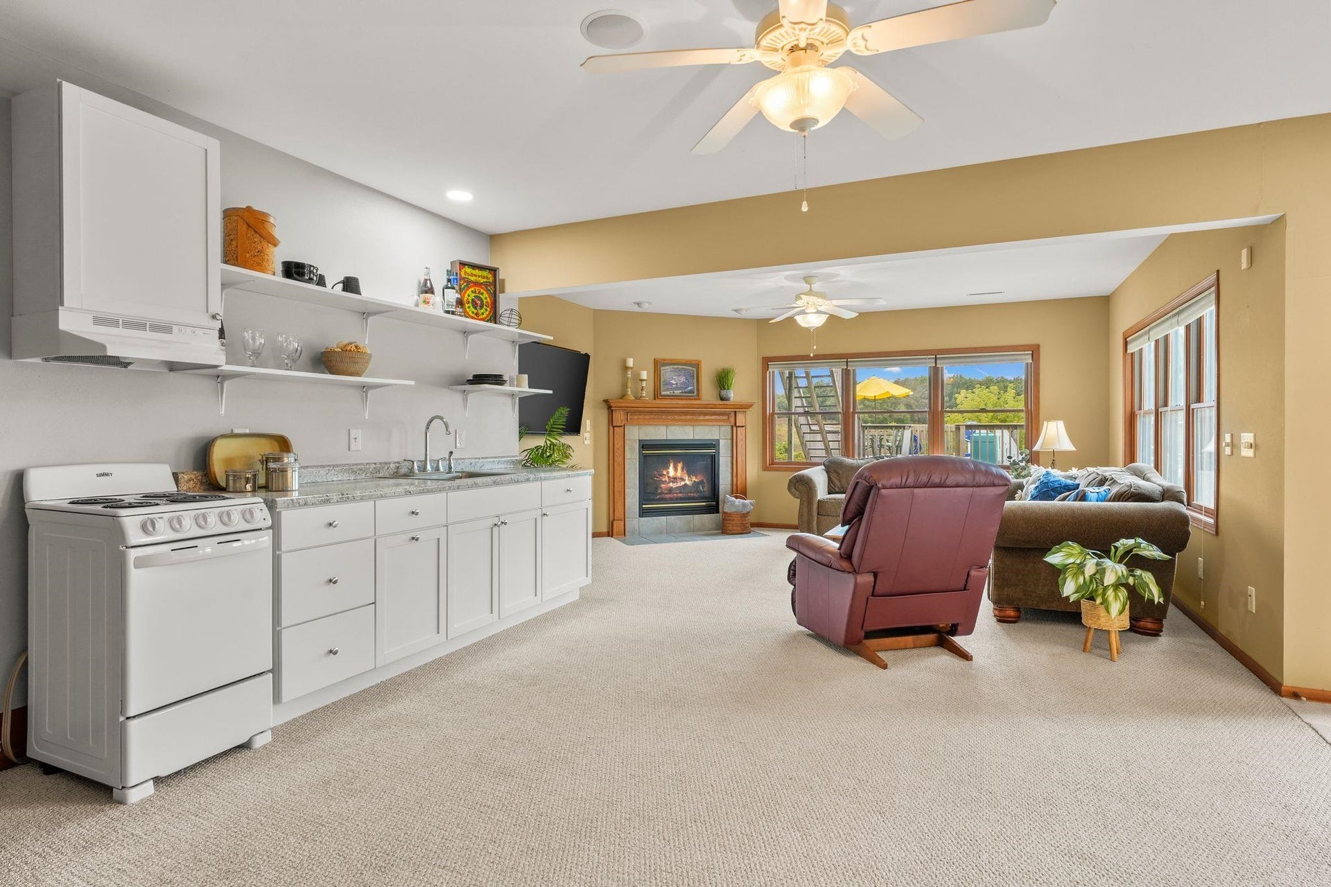 852 Canal Road, Medina, WI 53559