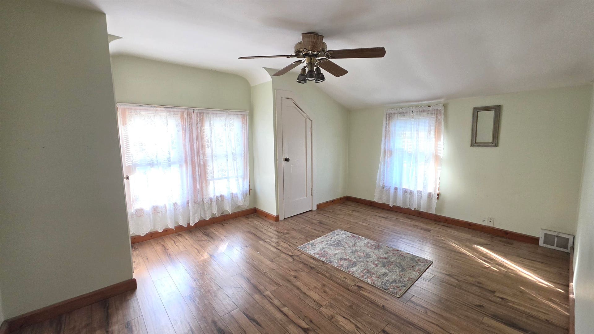524 S 4th Street, Delavan, WI 53115