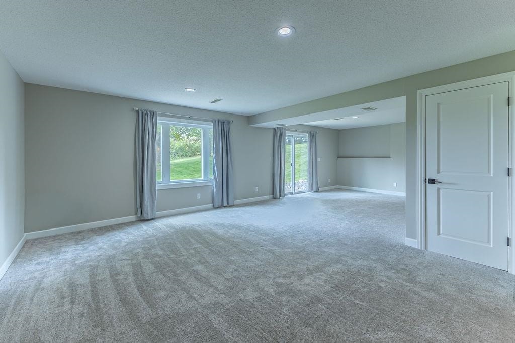 N6877 Briggs Road, Holland, WI 54636