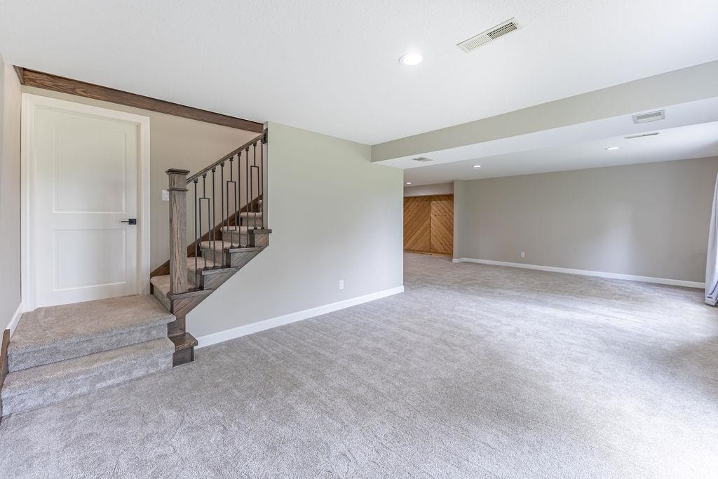 N6877 Briggs Road, Holland, WI 54636