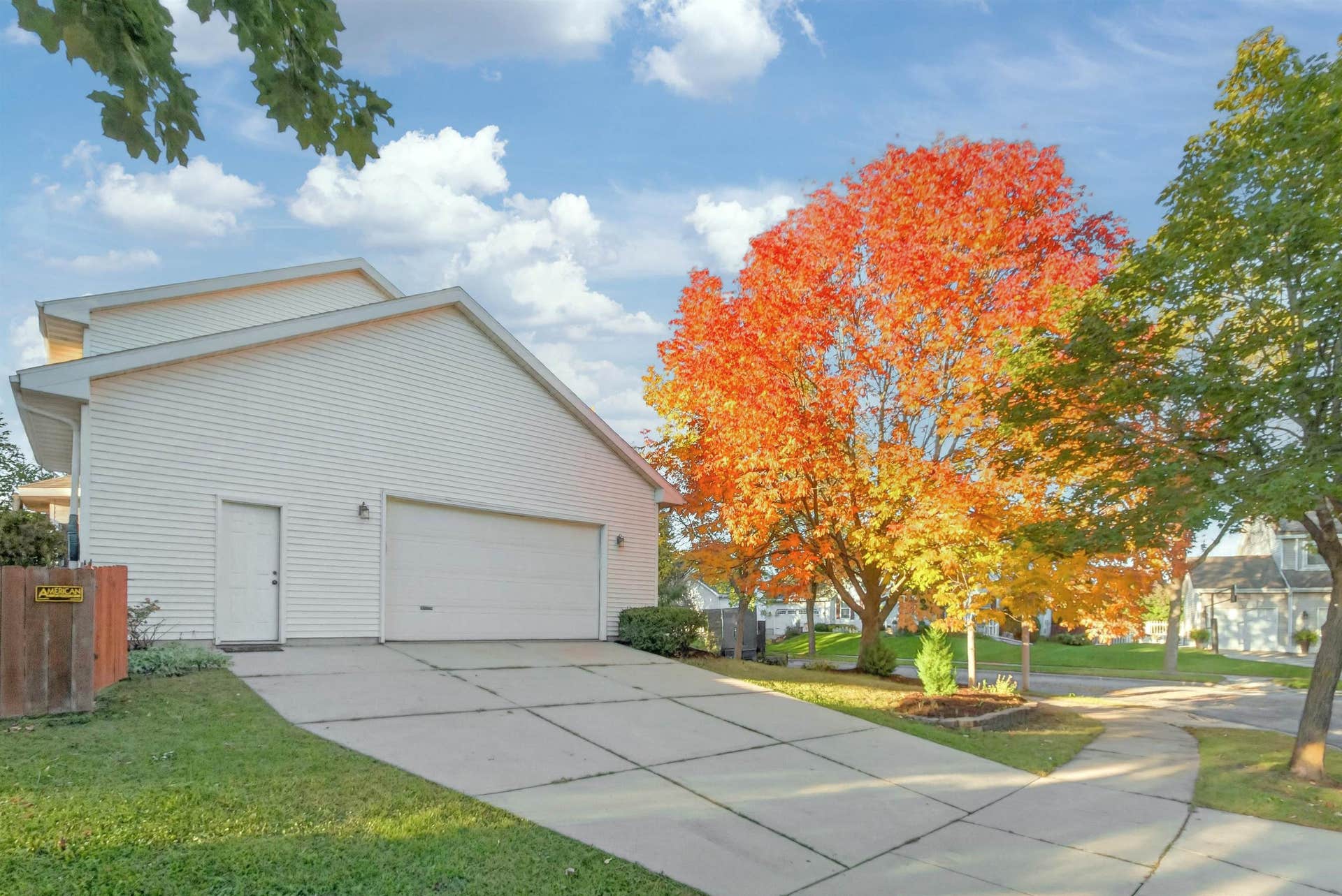 7201 Countrywood Lane, Madison, WI 53719