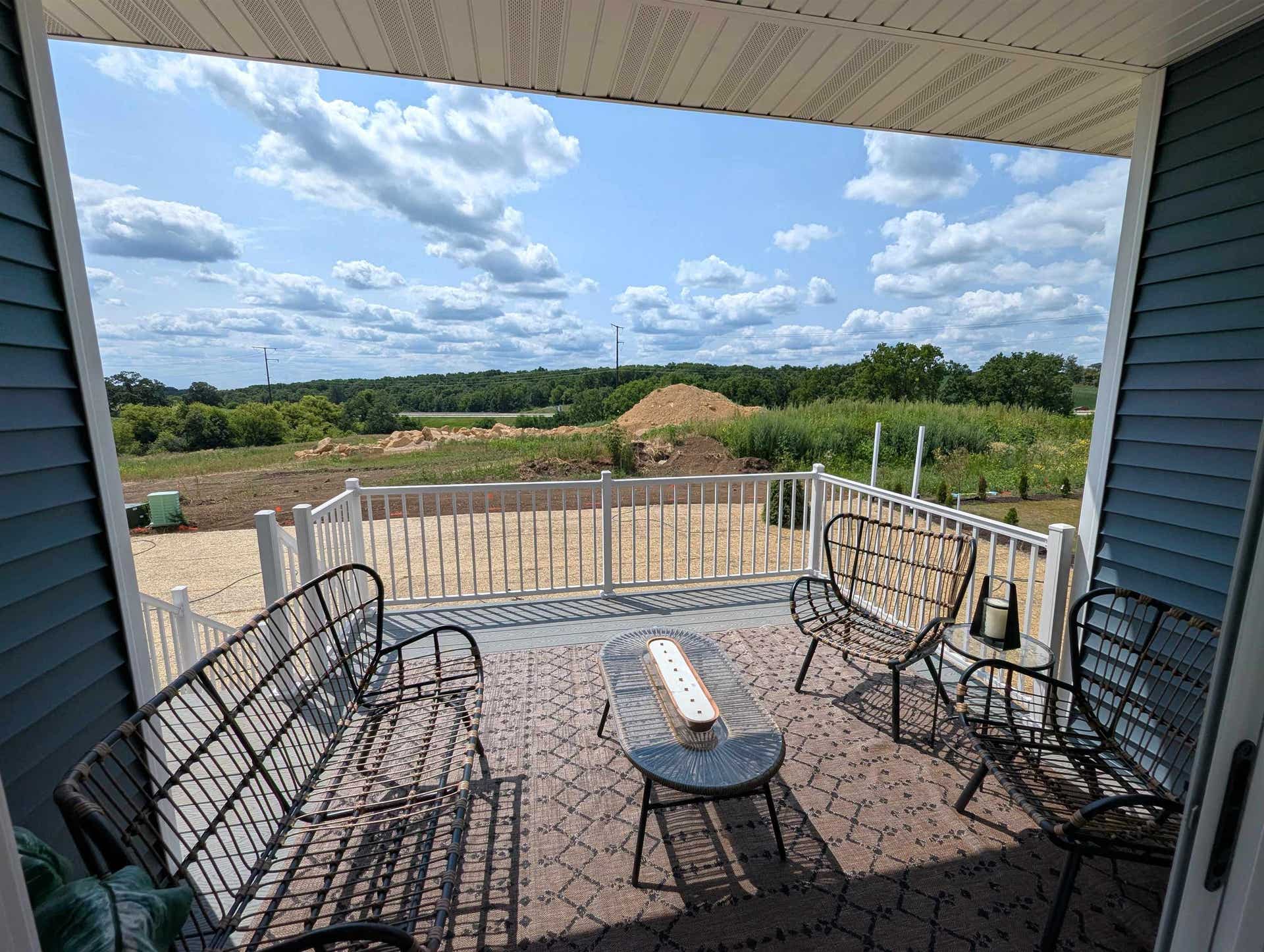 913 Brookview Trail, Mount Horeb, WI 53572