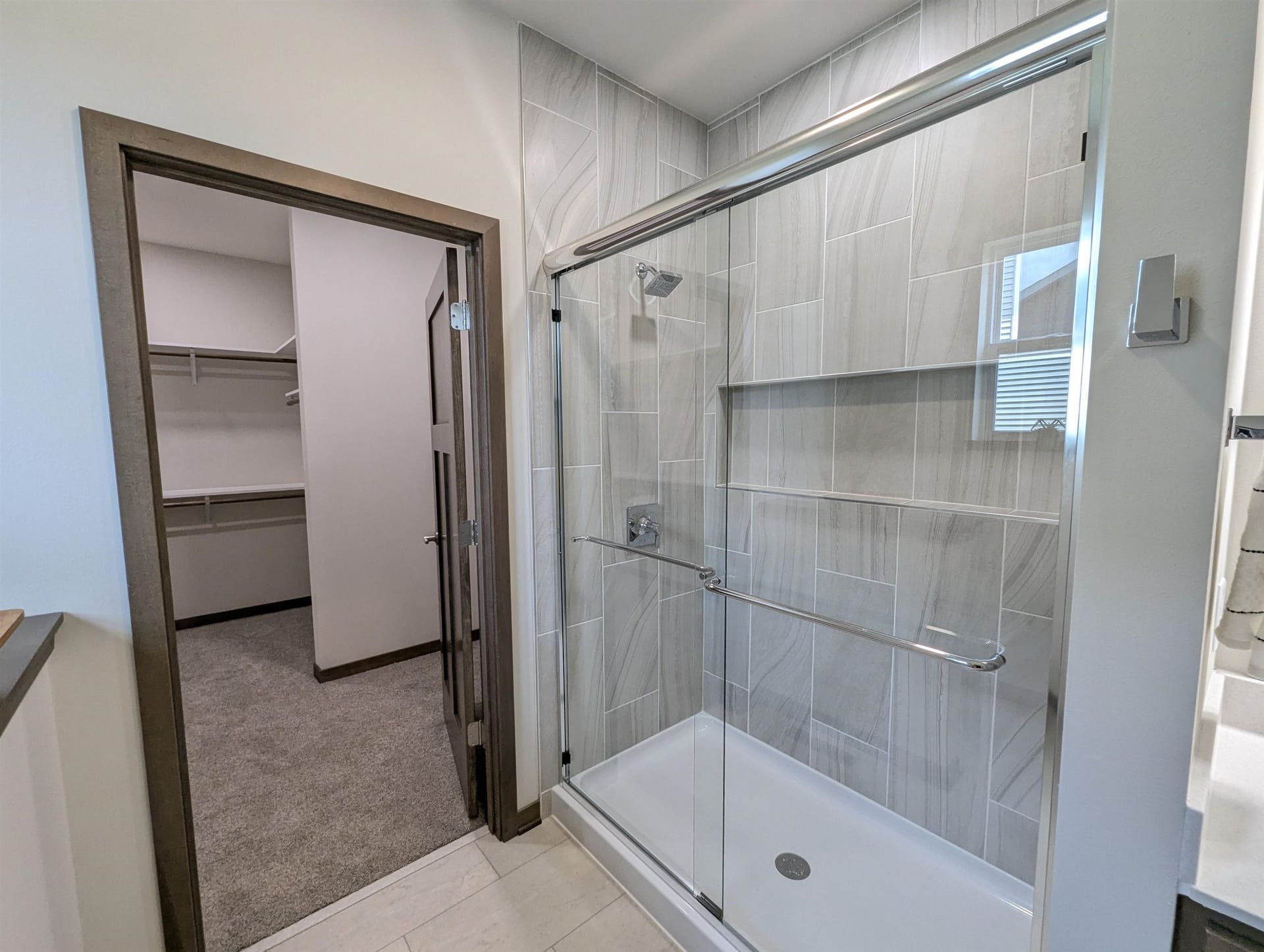 913 Brookview Trail, Mount Horeb, WI 53572