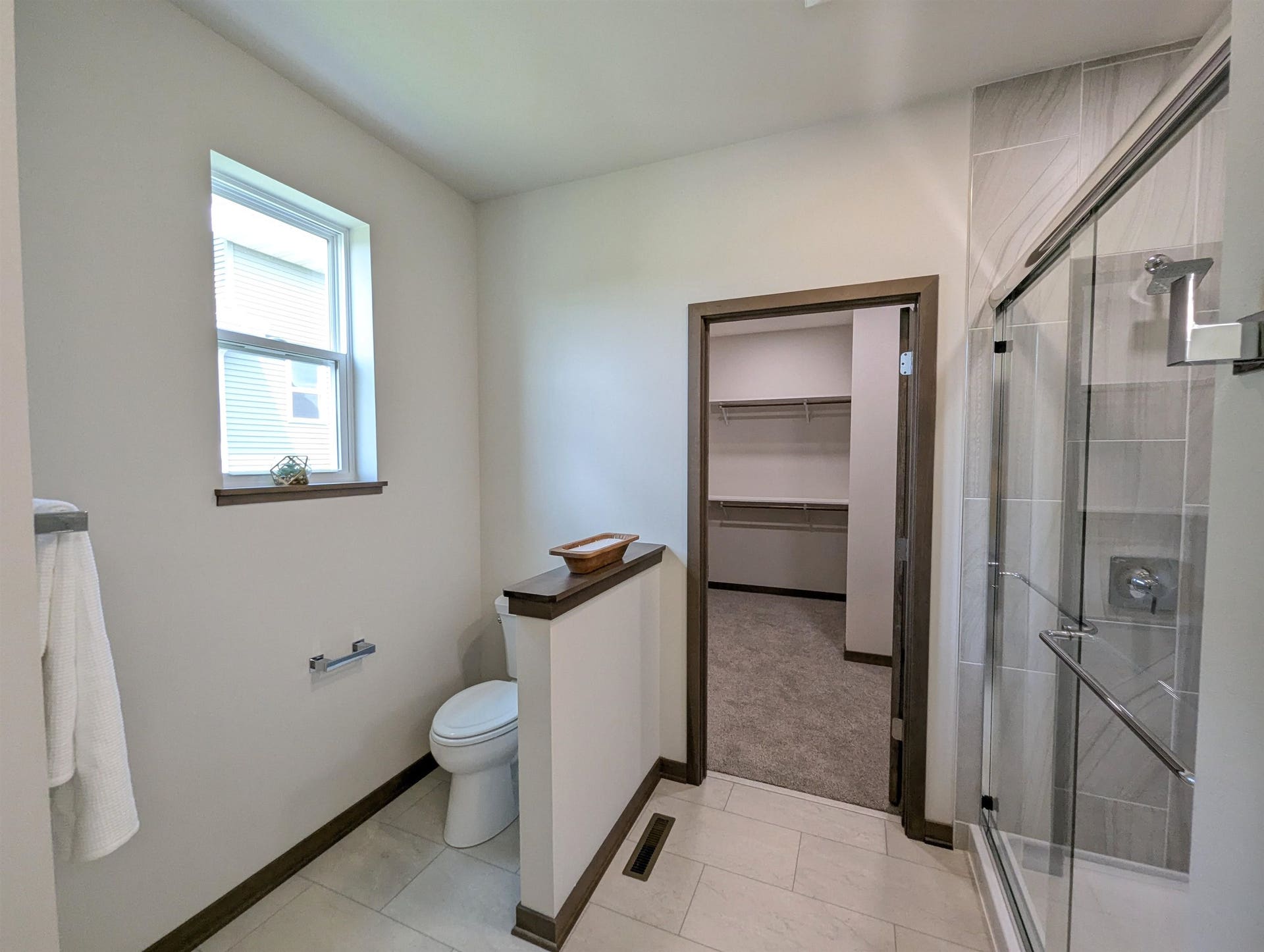 913 Brookview Trail, Mount Horeb, WI 53572