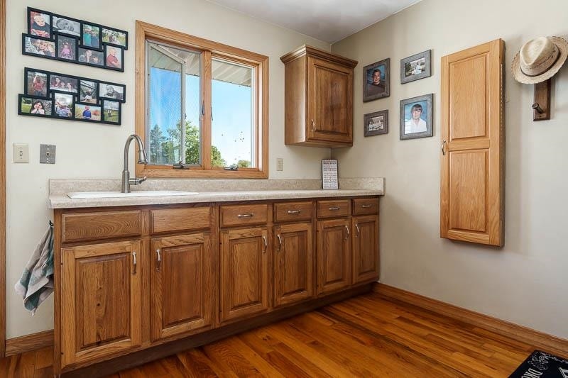 9702 W State Road 81, Newark, WI 53511