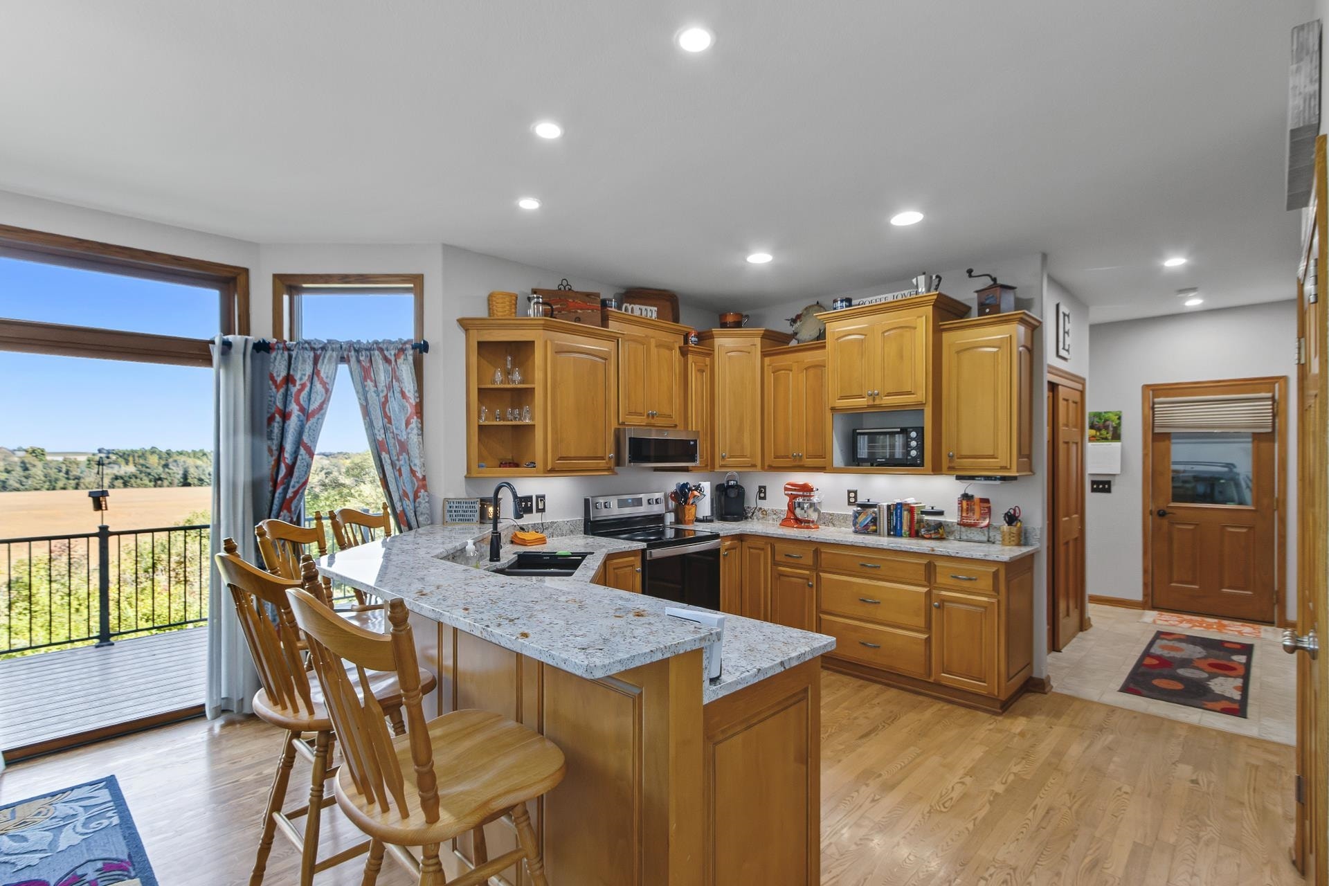 9660 Skyline Drive, Wayne, WI 53002