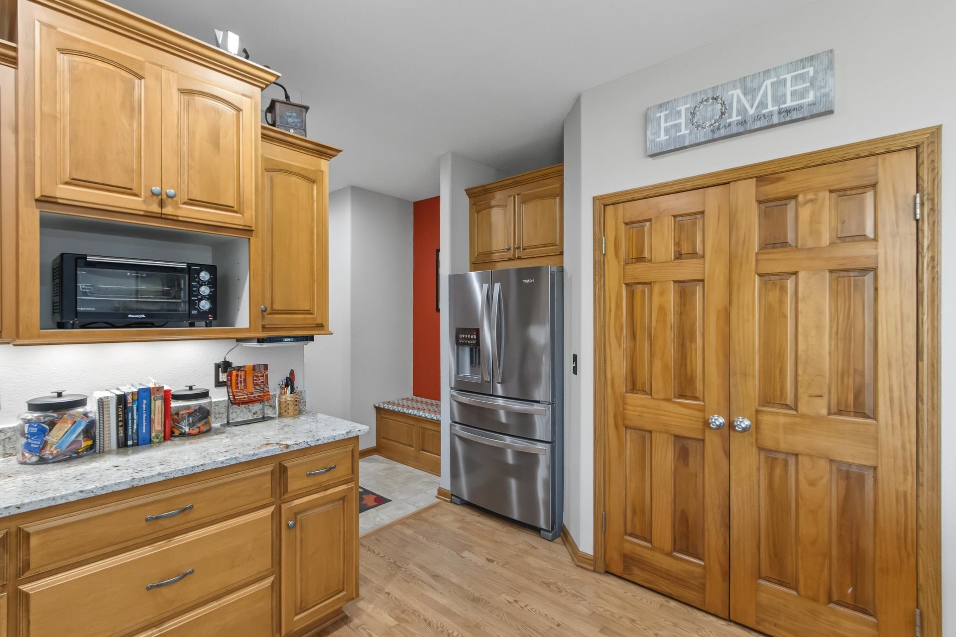 9660 Skyline Drive, Wayne, WI 53002
